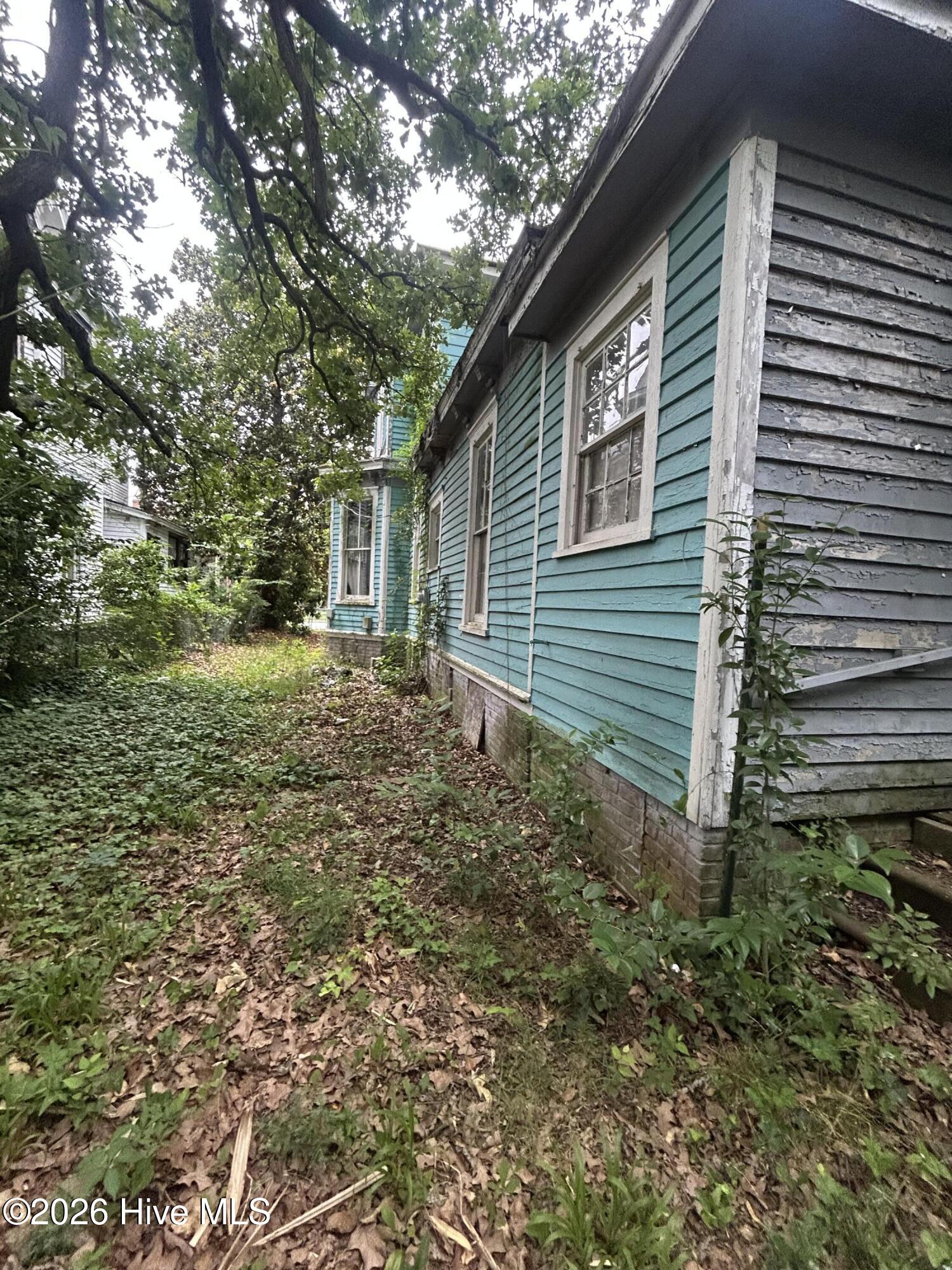 main property photo 59