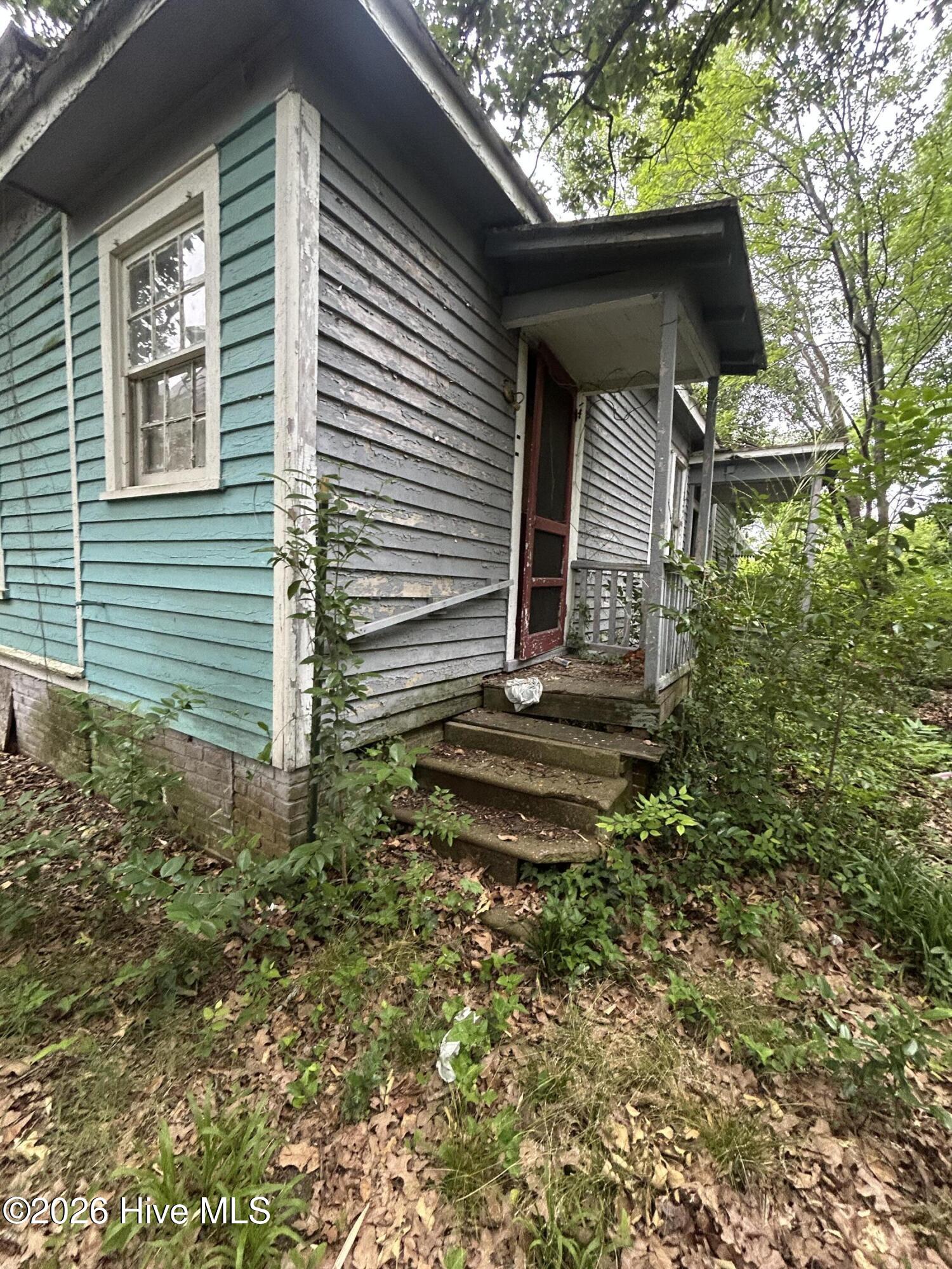 main property photo 60