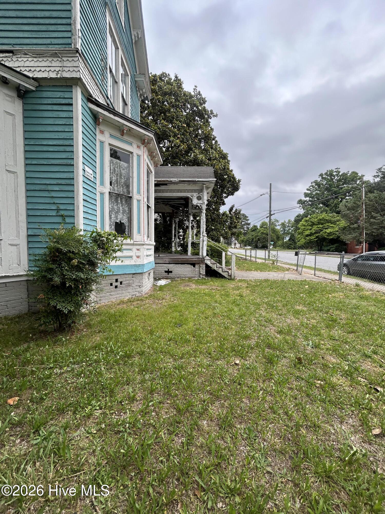 main property photo 76