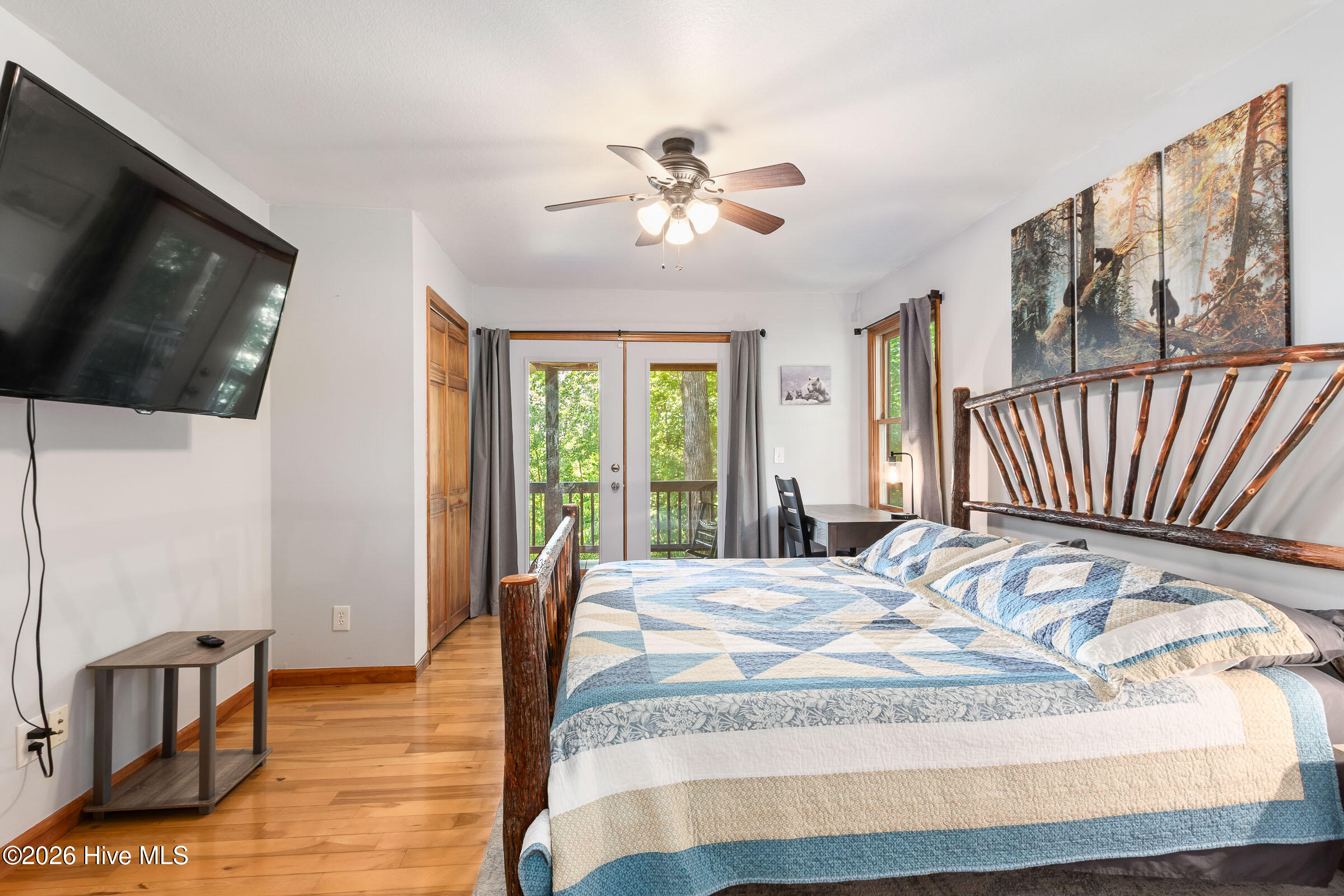 main property photo 45