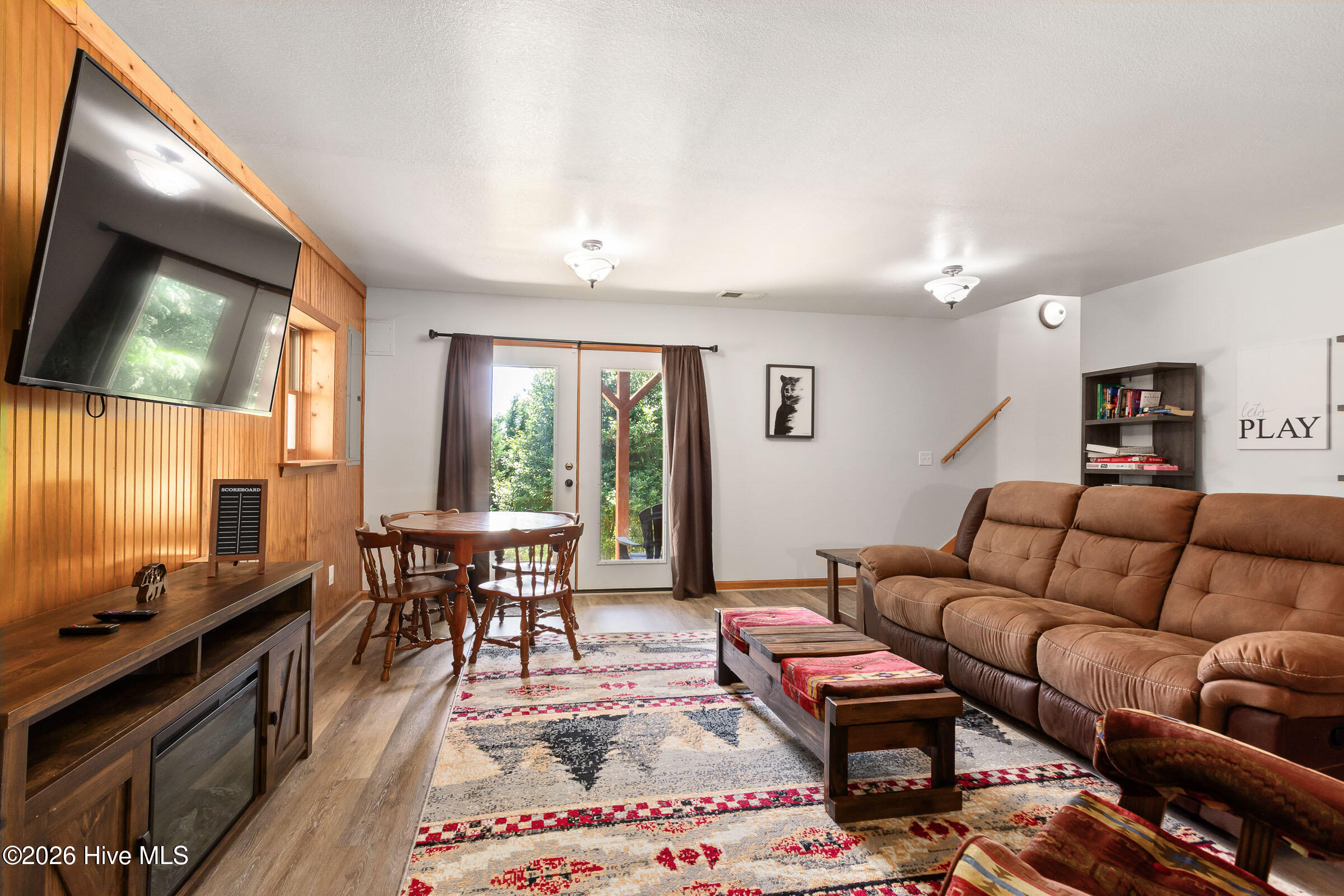 main property photo 61