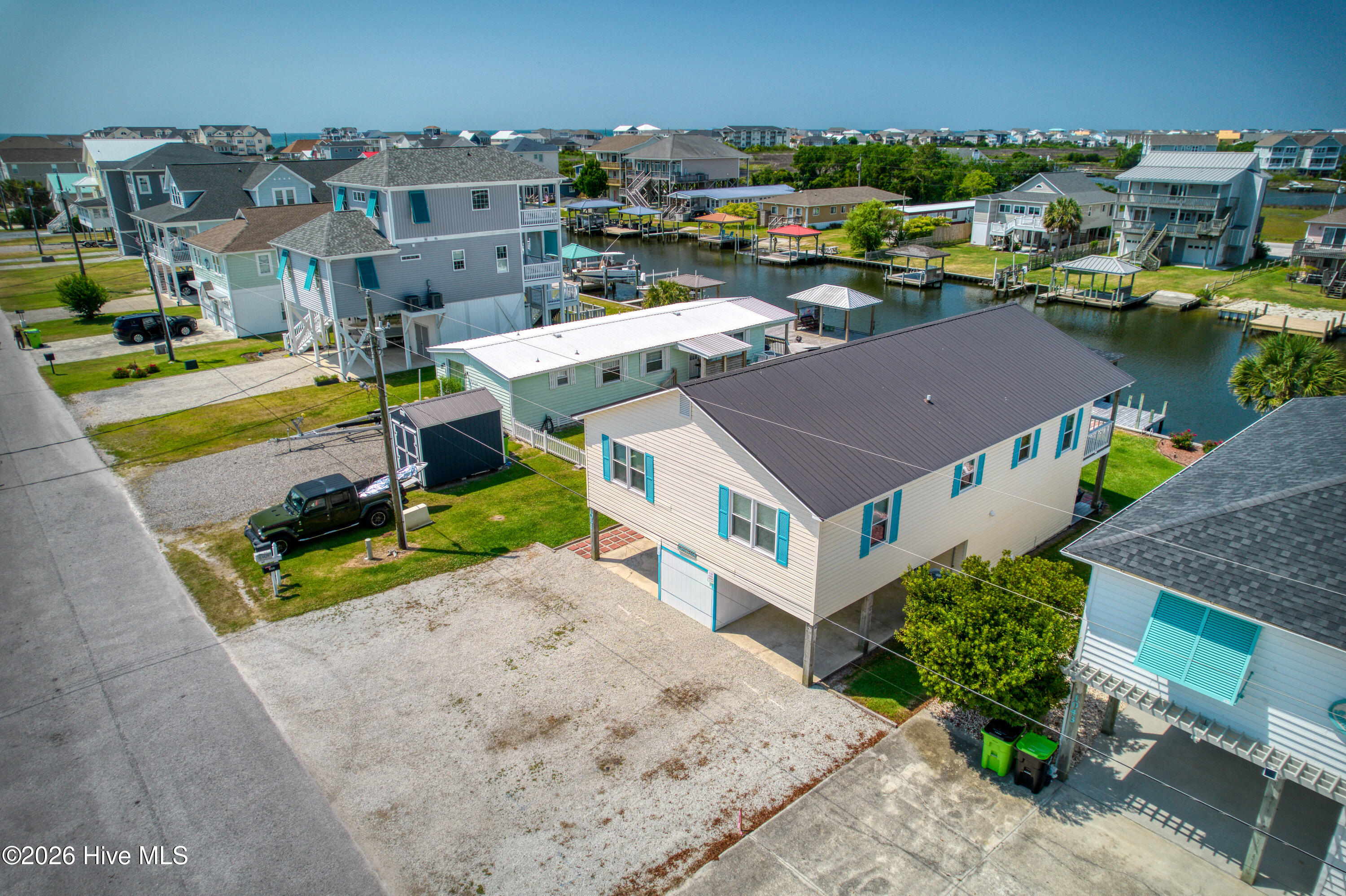 main property photo 45