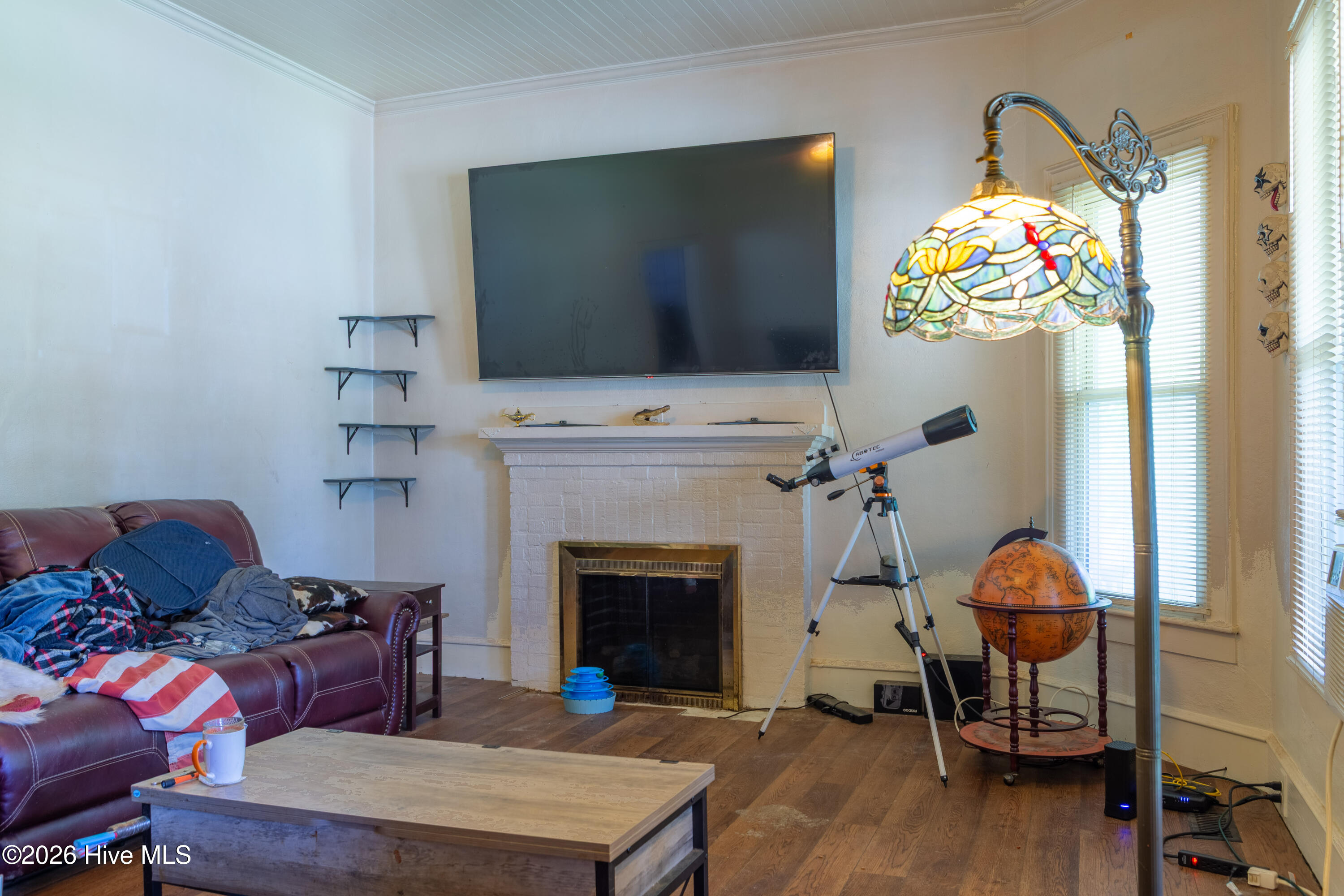 main property photo 6