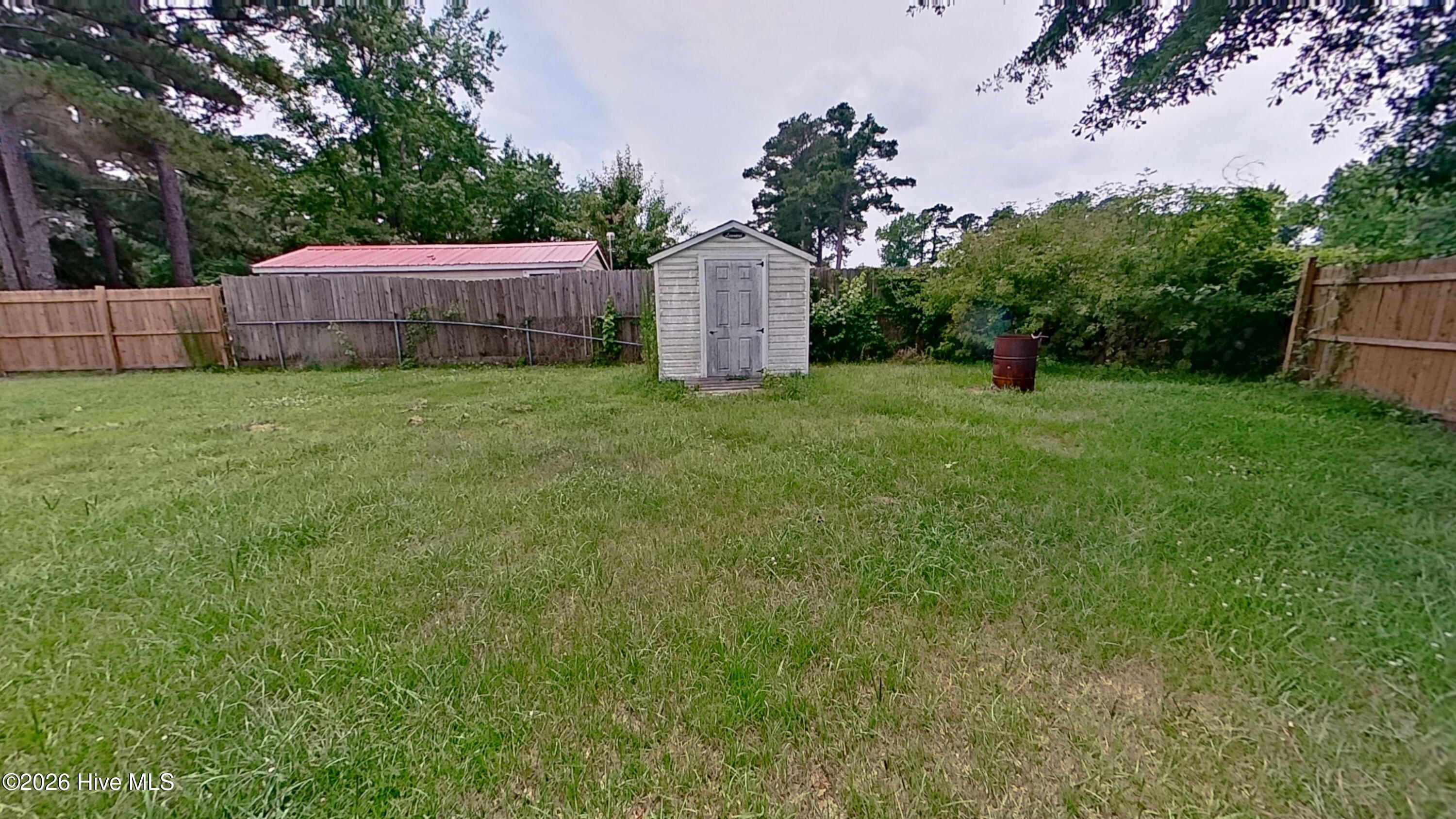 main property photo 15