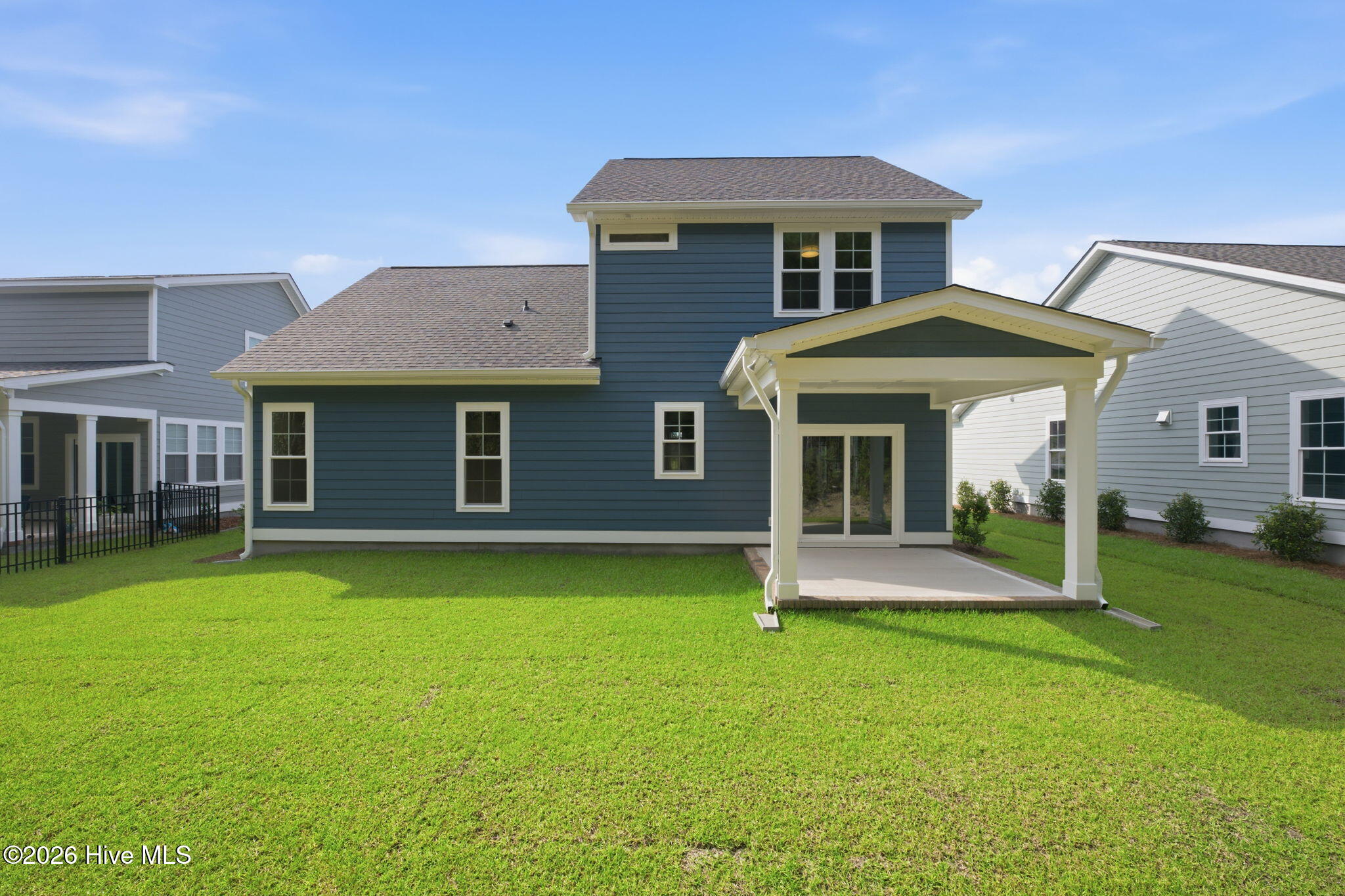 main property photo 20