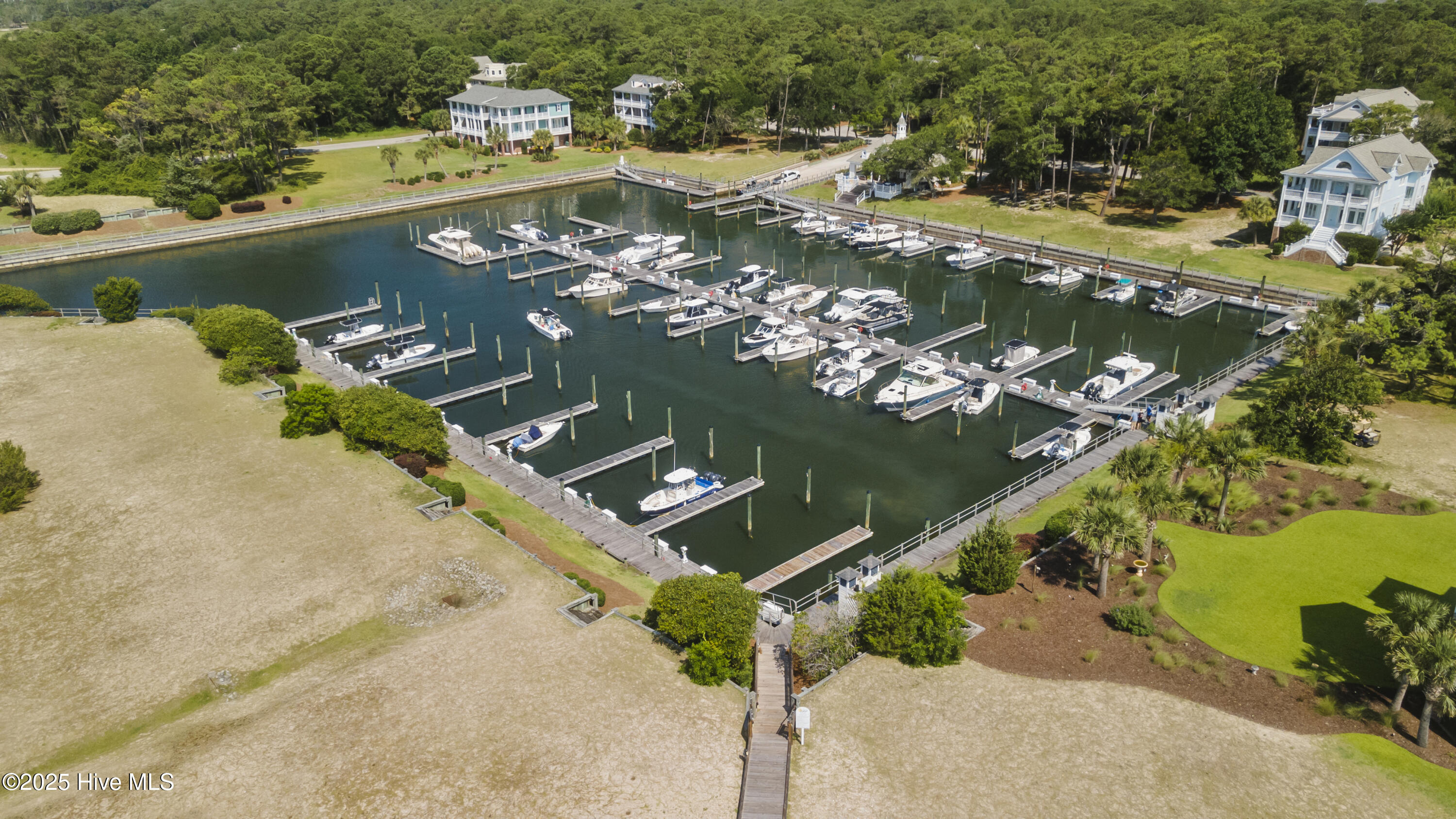 main property photo 77