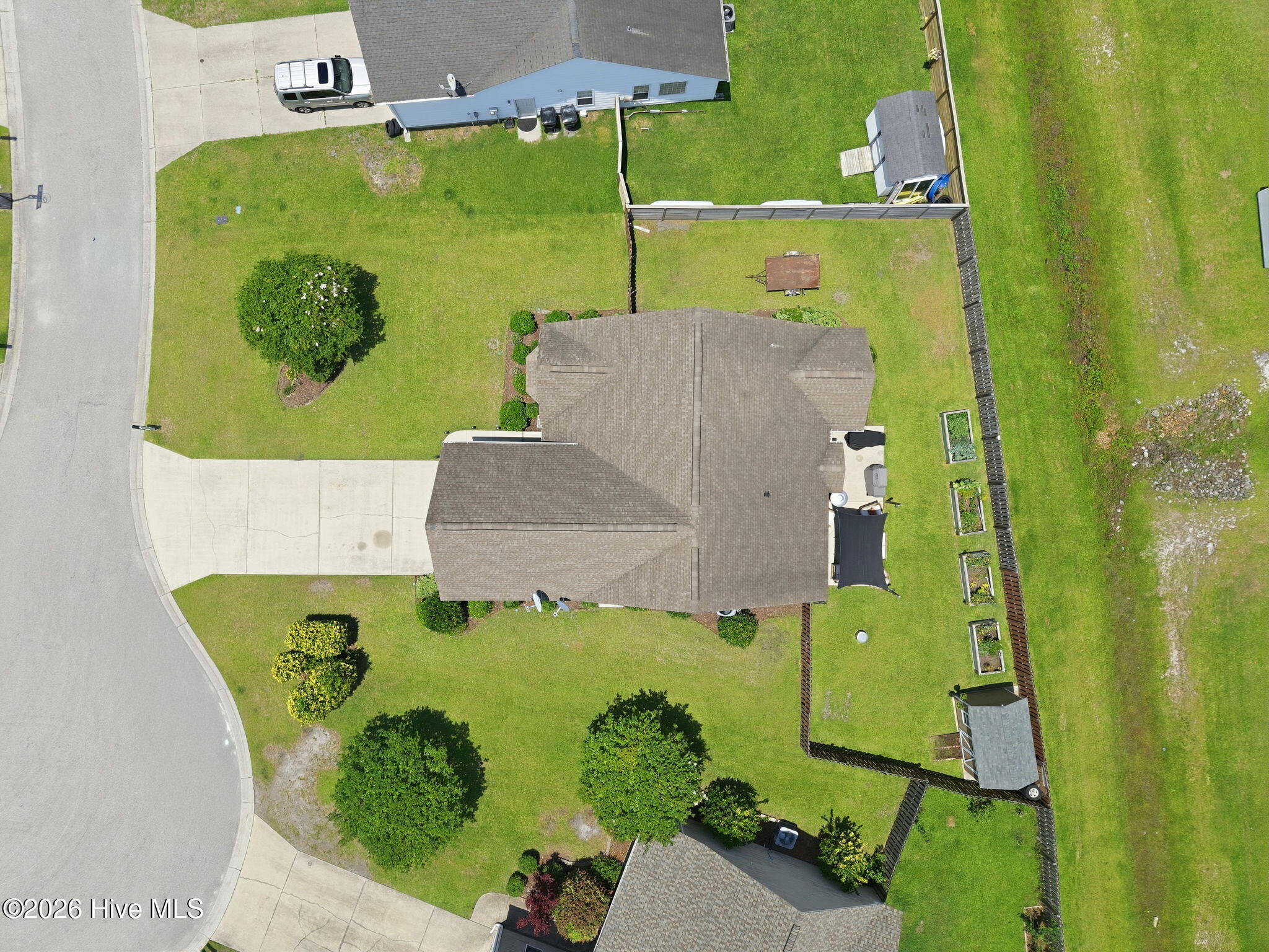 main property photo 47