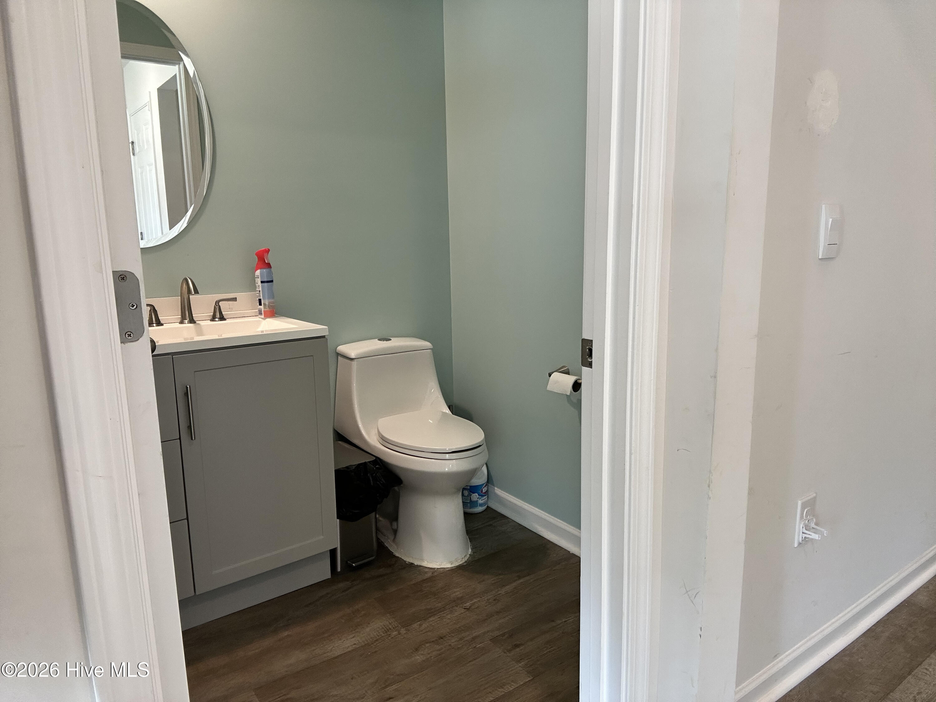 main property photo 13