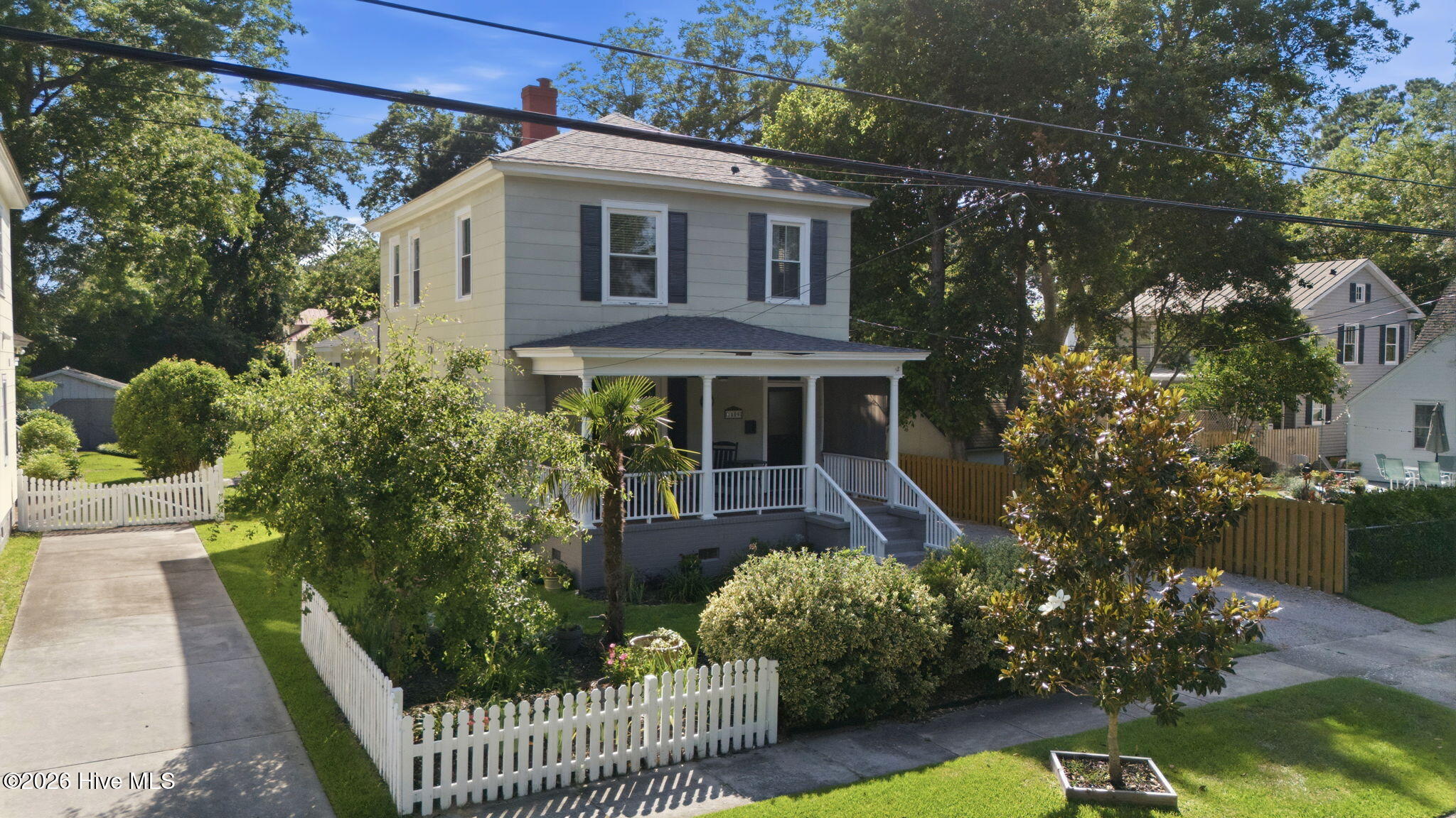main property photo 38