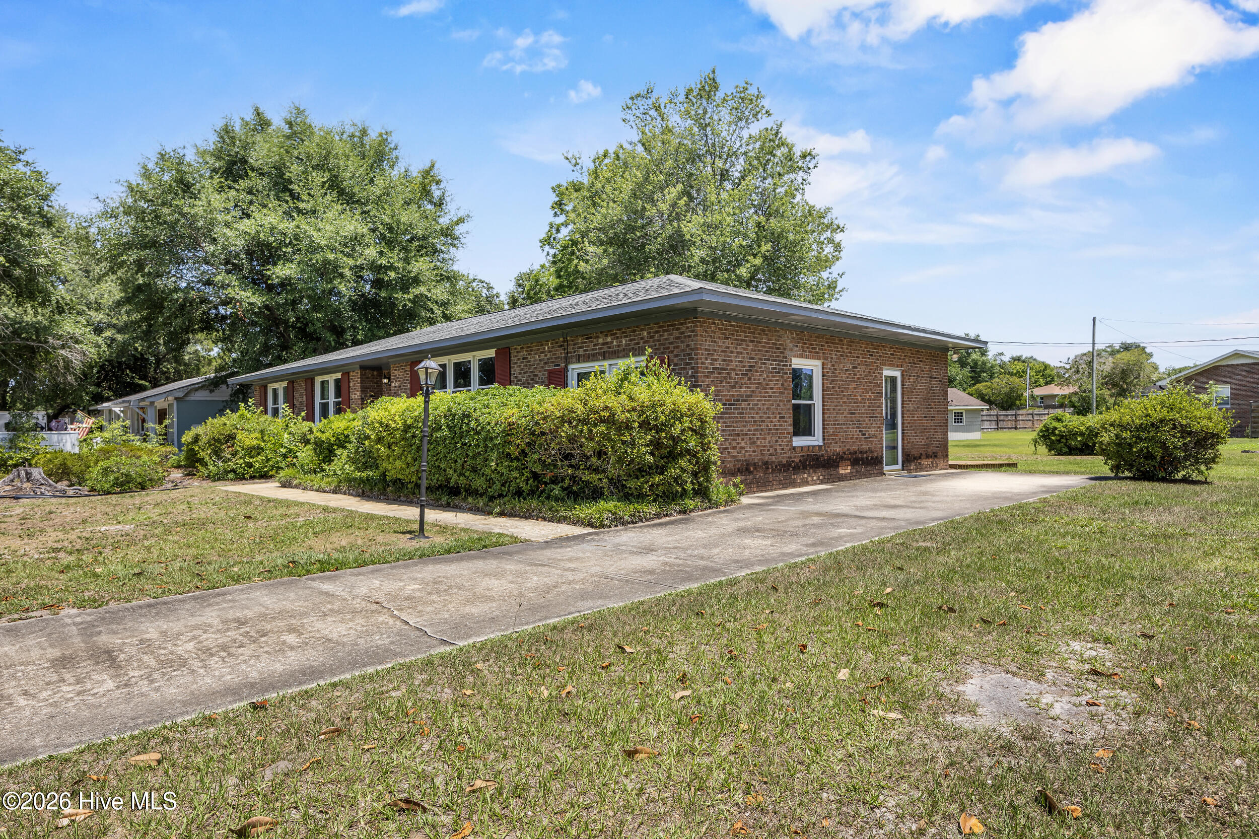 main property photo 44