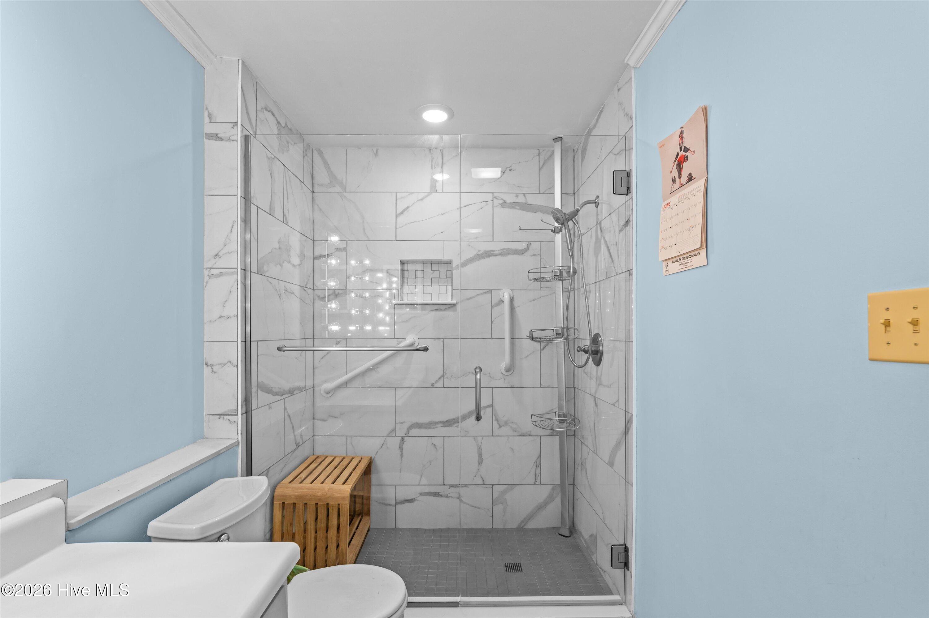 main property photo 76