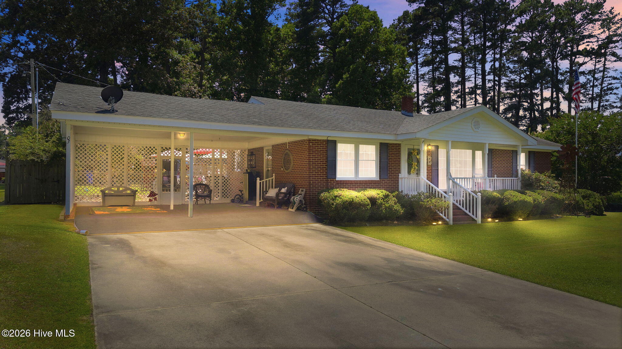 main property photo 45