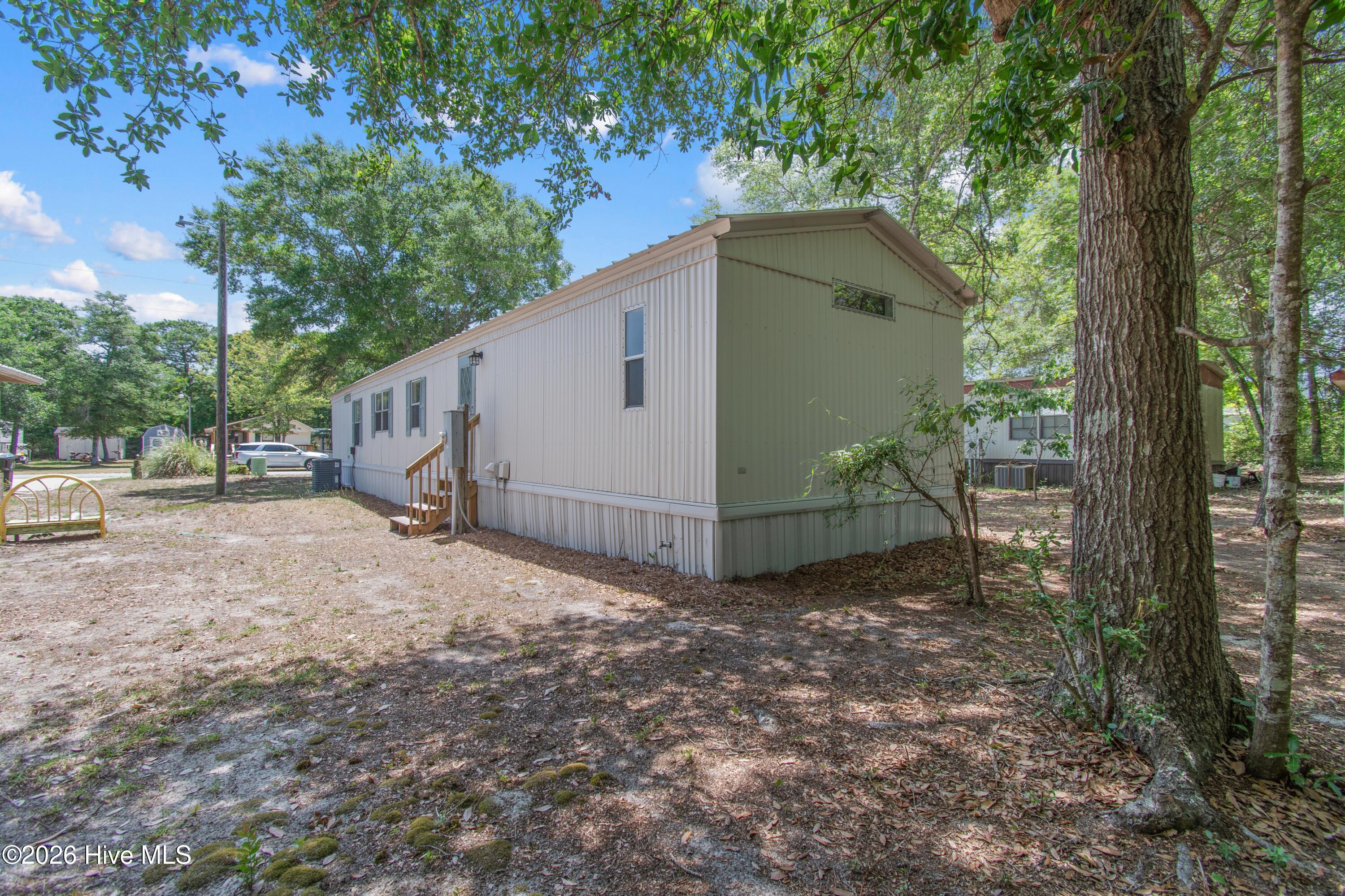 main property photo 26