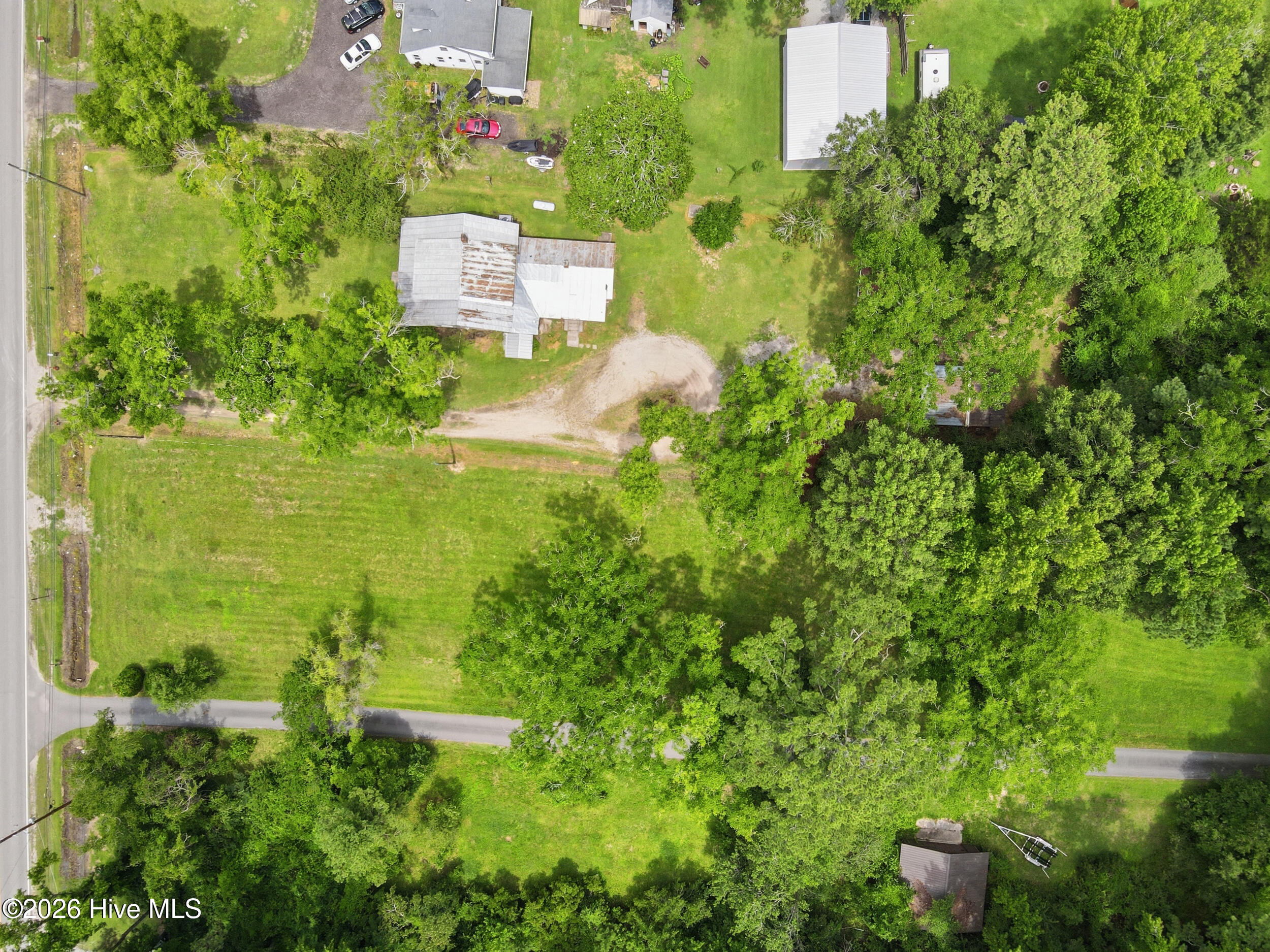 main property photo 35