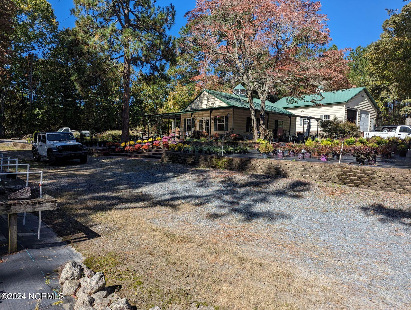 main property photo 14