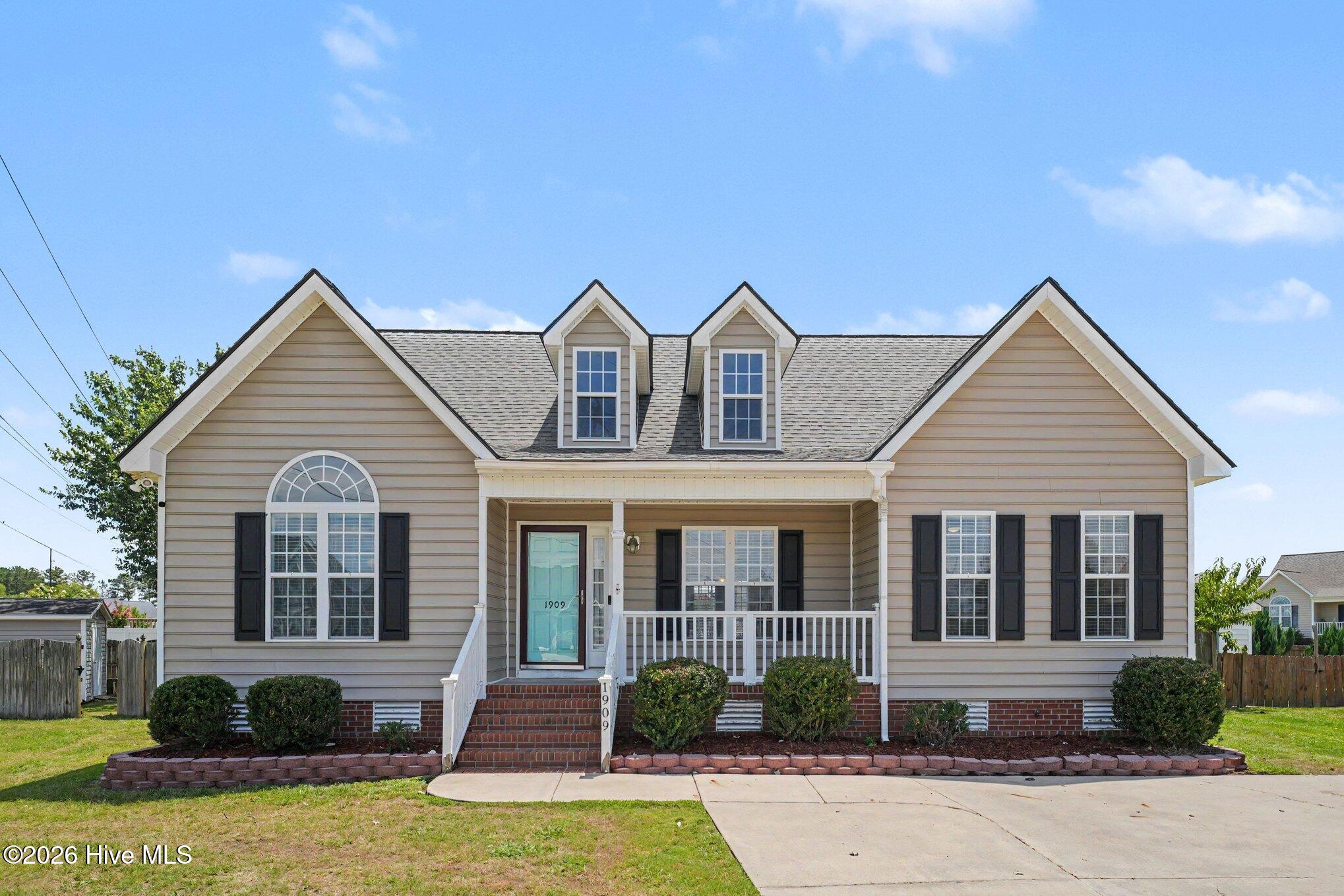 main property photo 18
