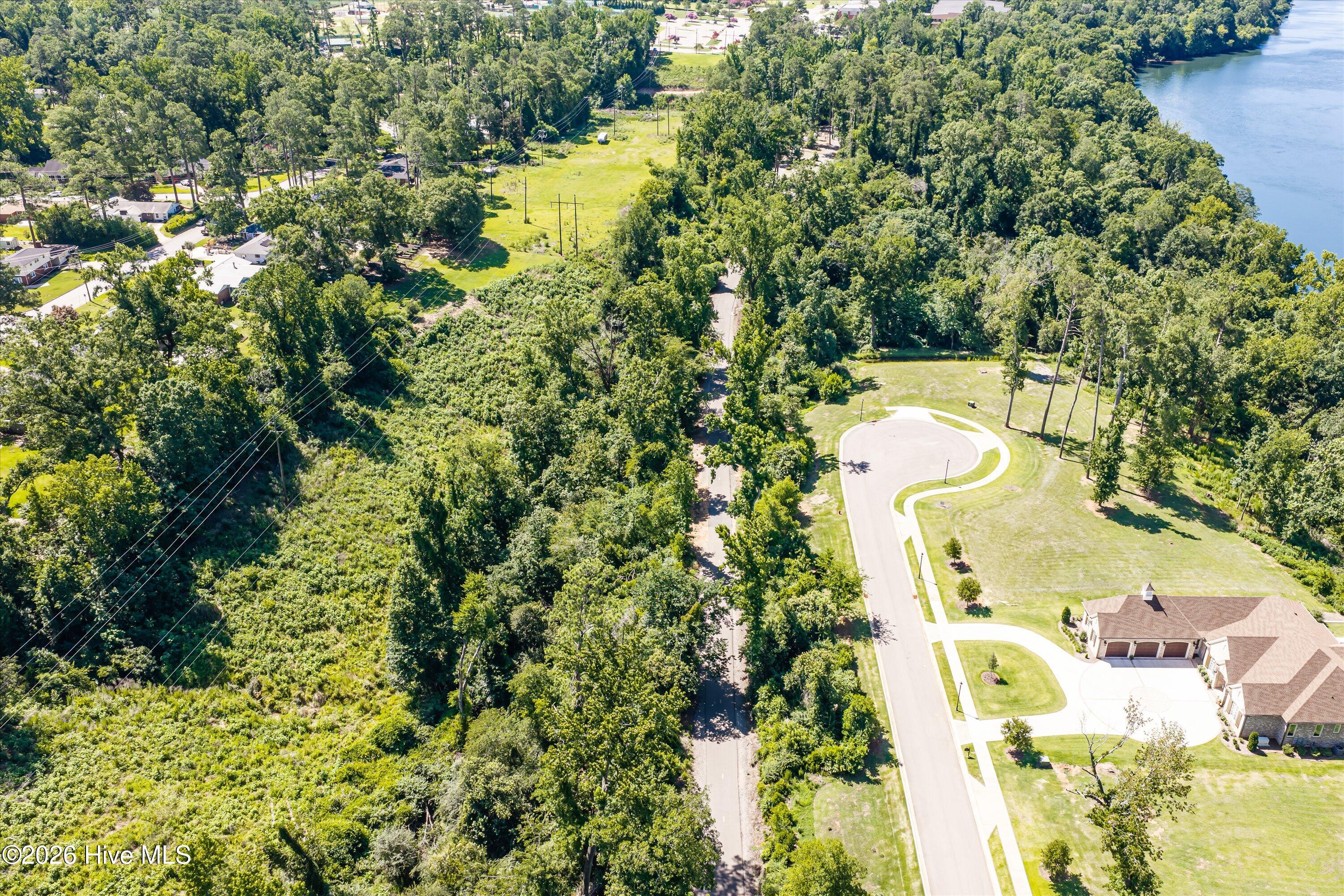 main property photo 21