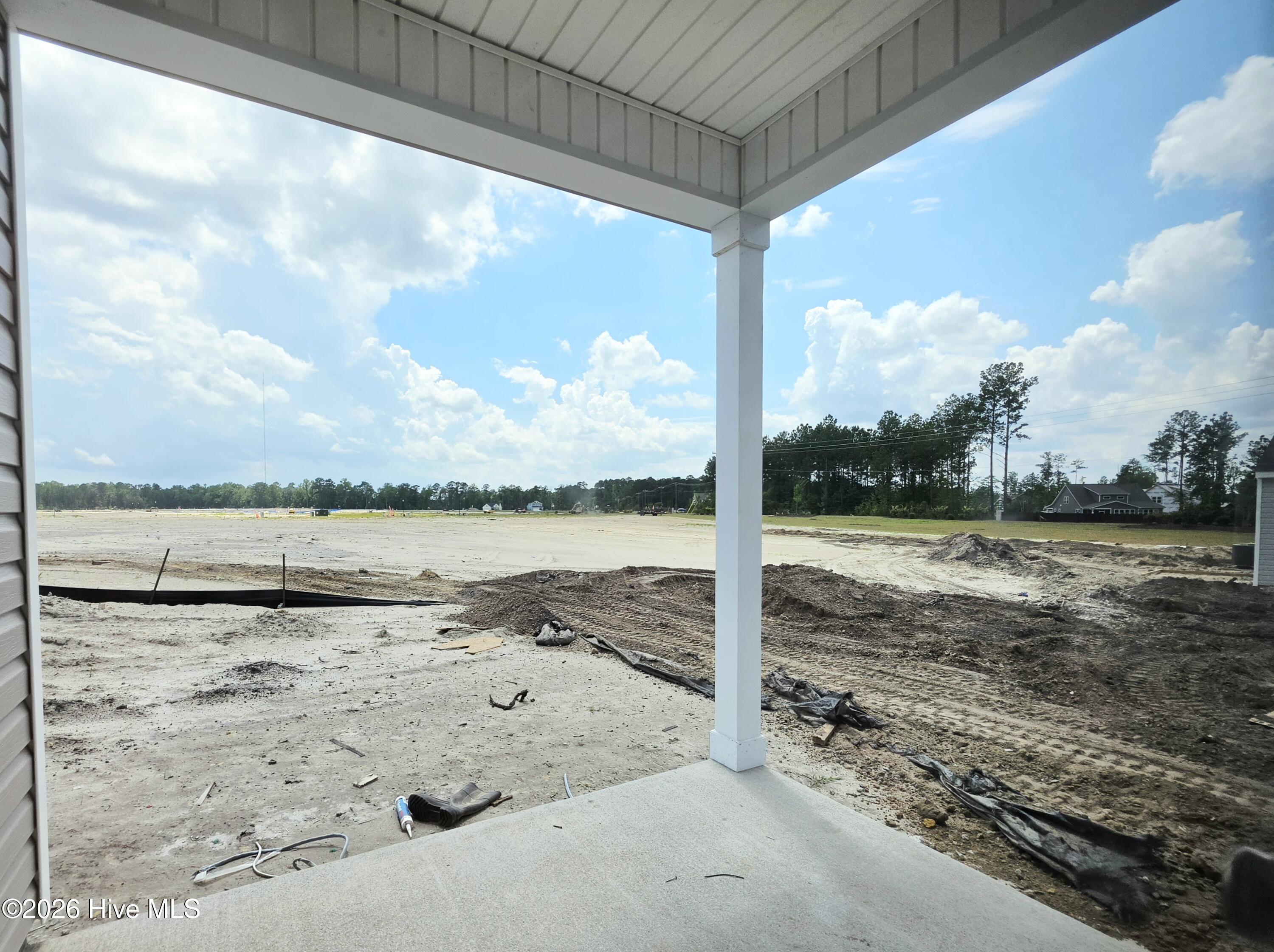 main property photo 10