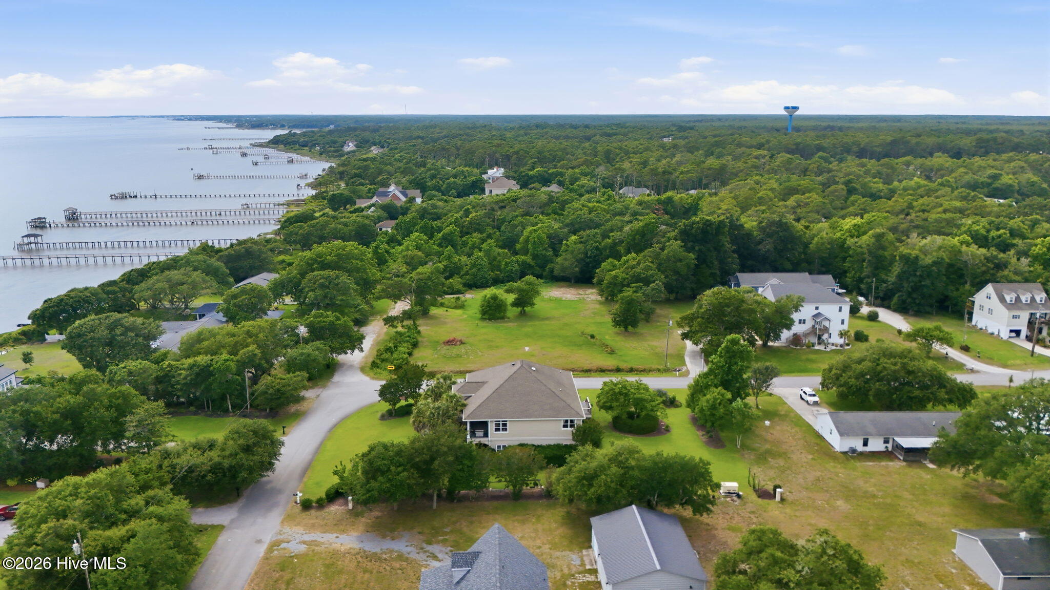 main property photo 33