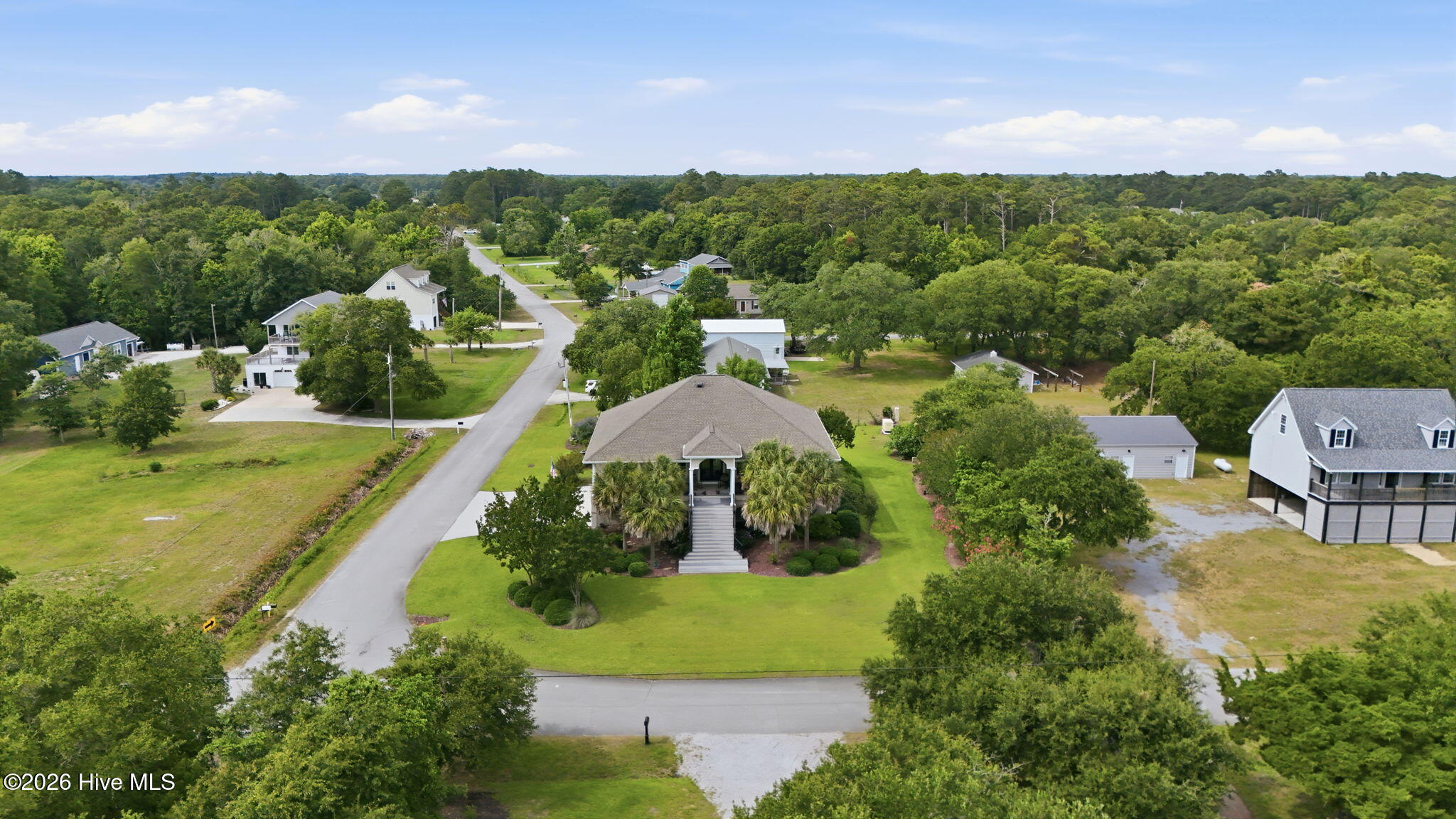 main property photo 35