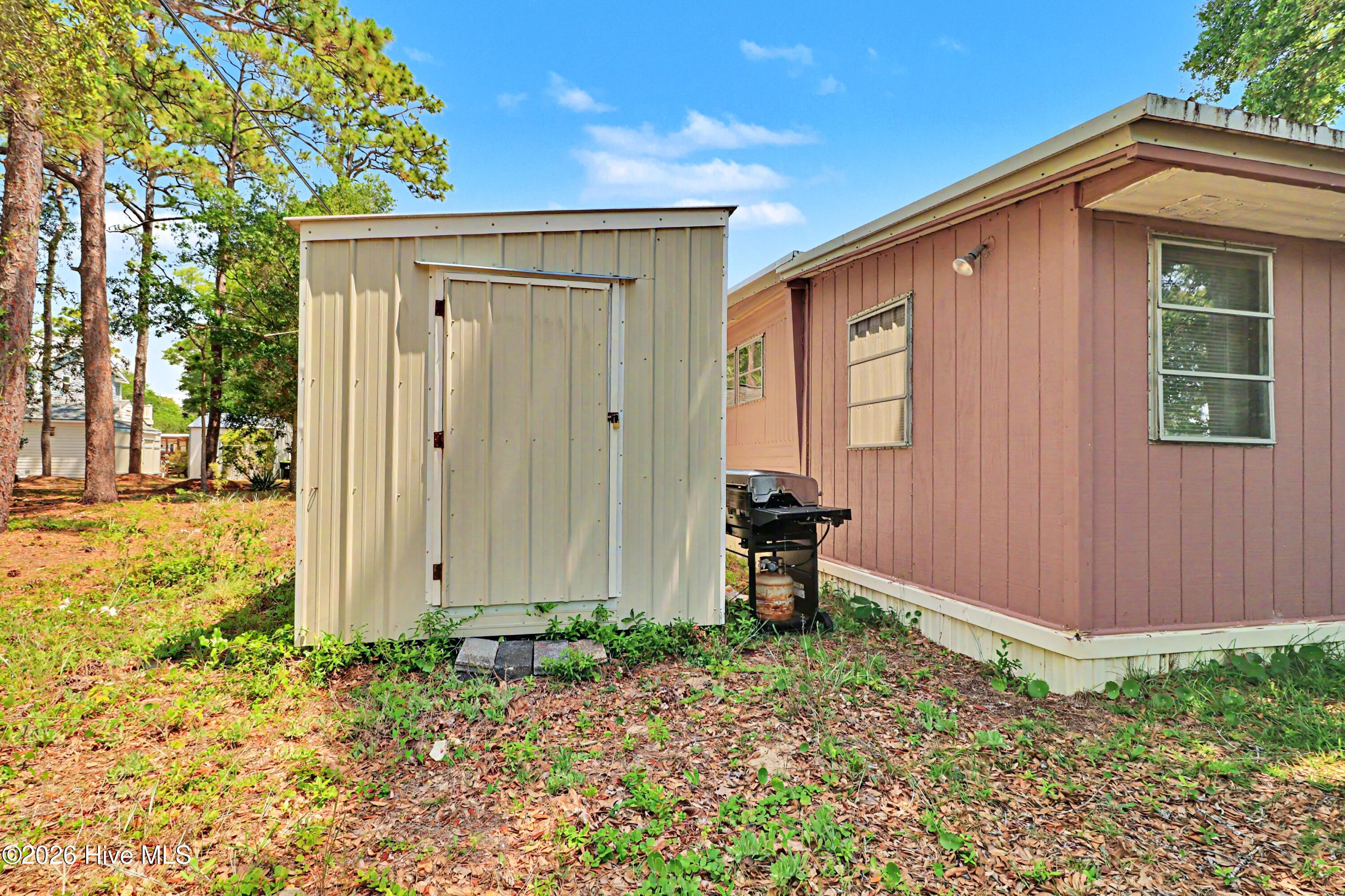 main property photo 29