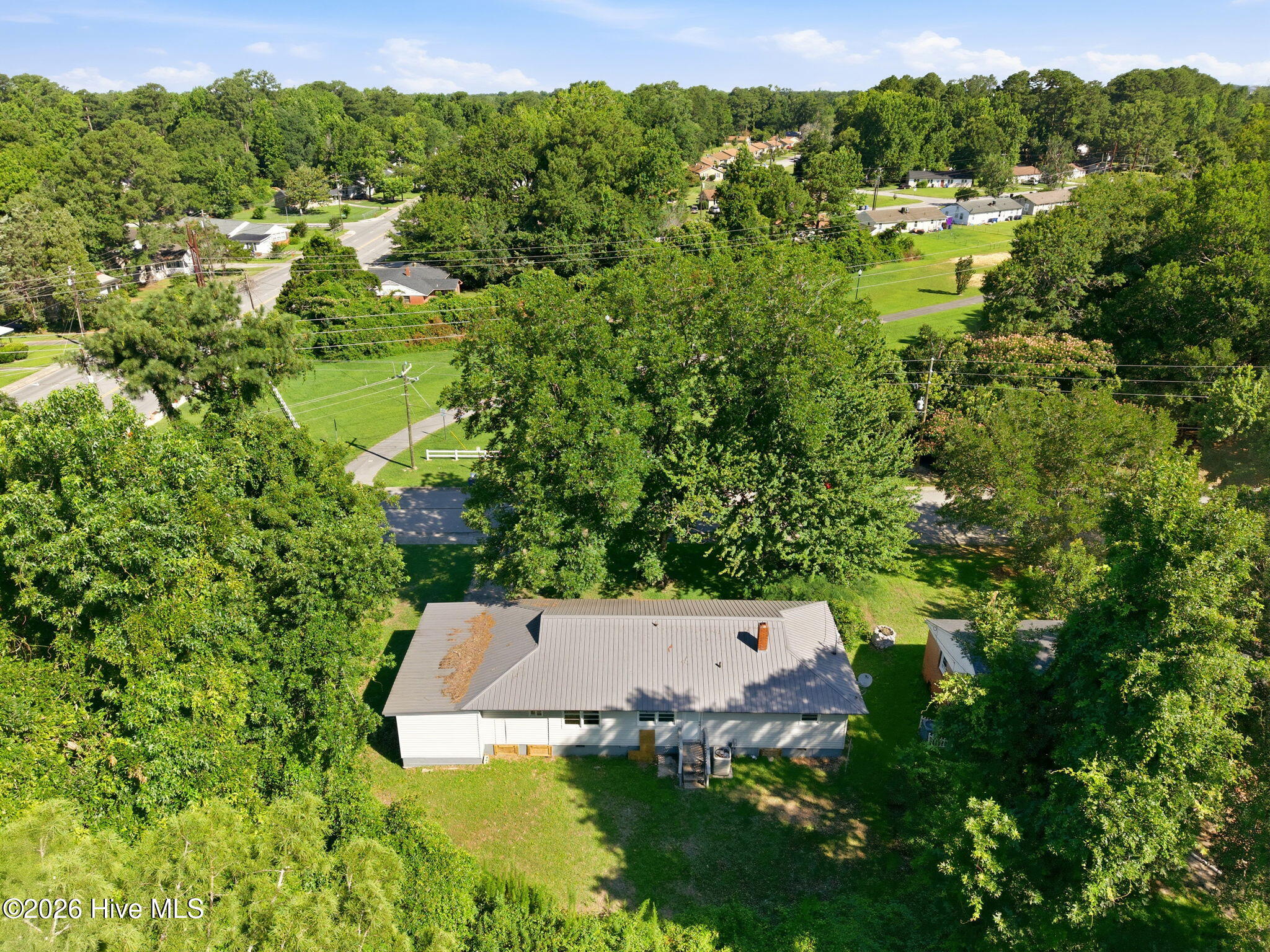 main property photo 5