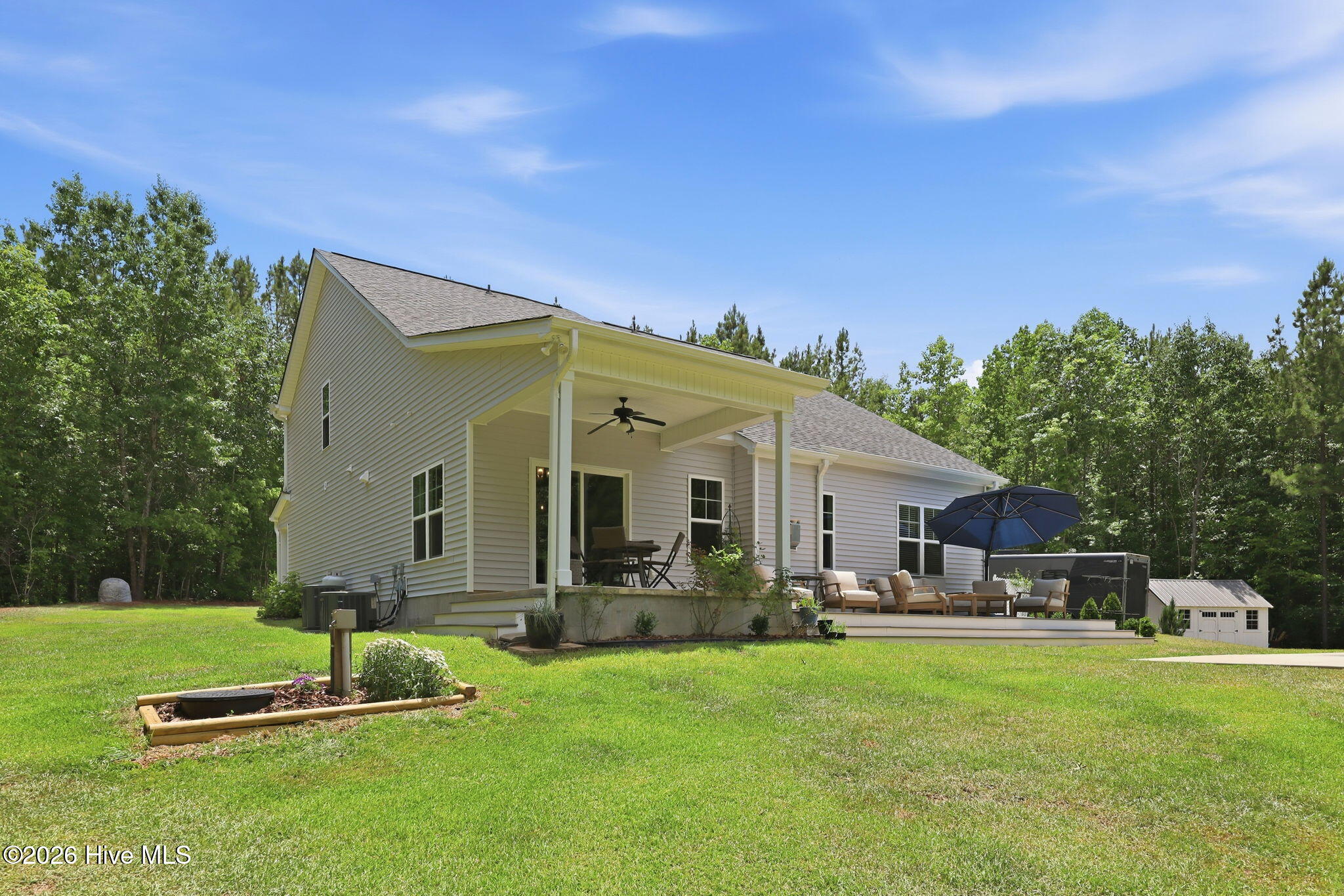 main property photo 43