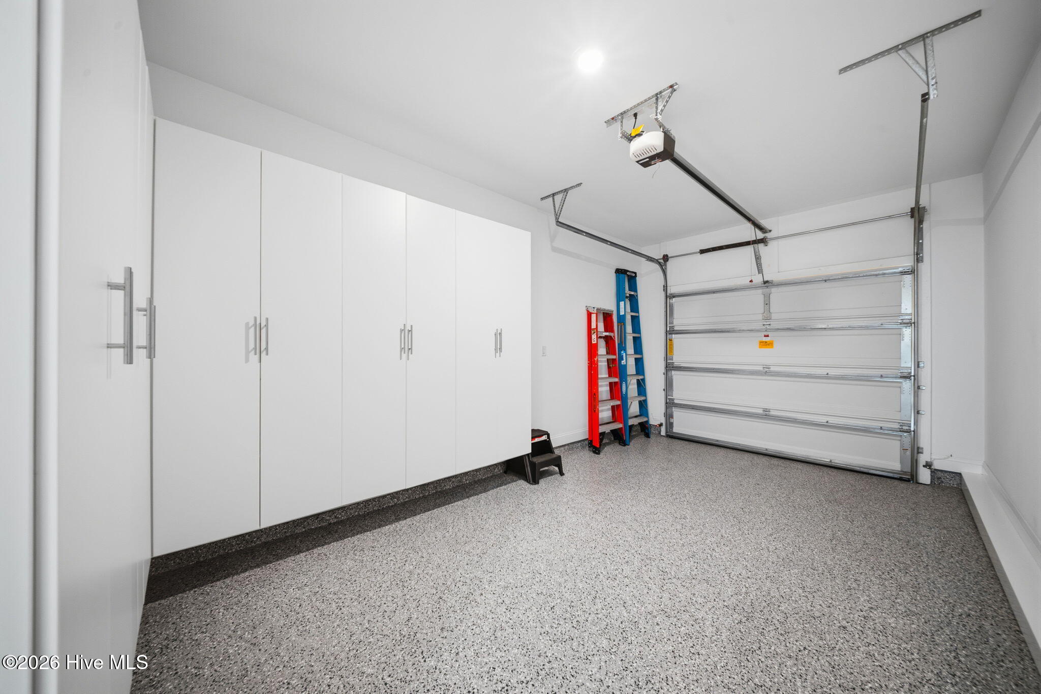 main property photo 51