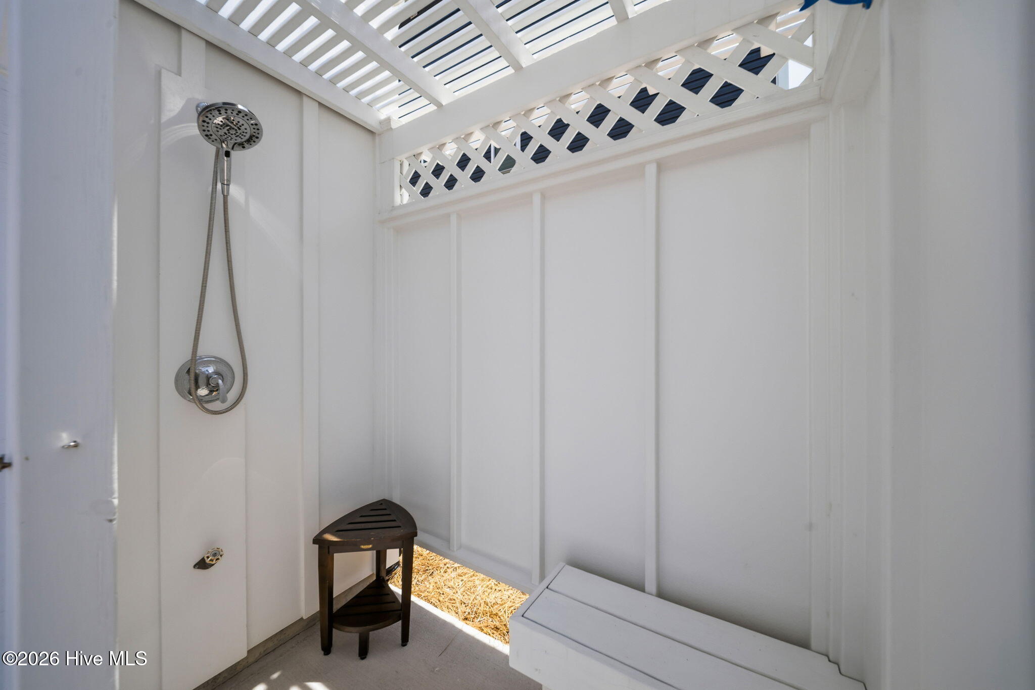 main property photo 59