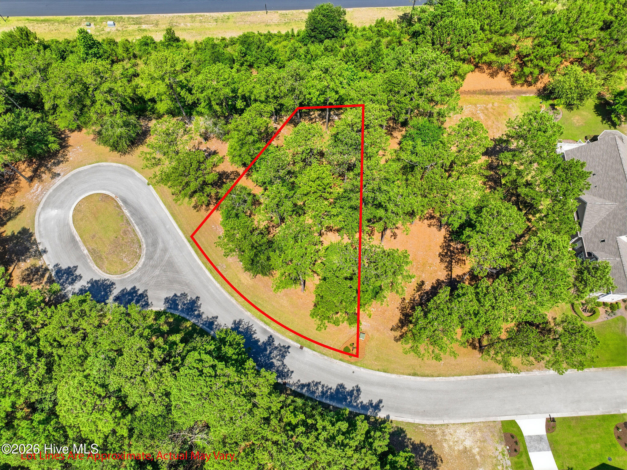 main property photo 37