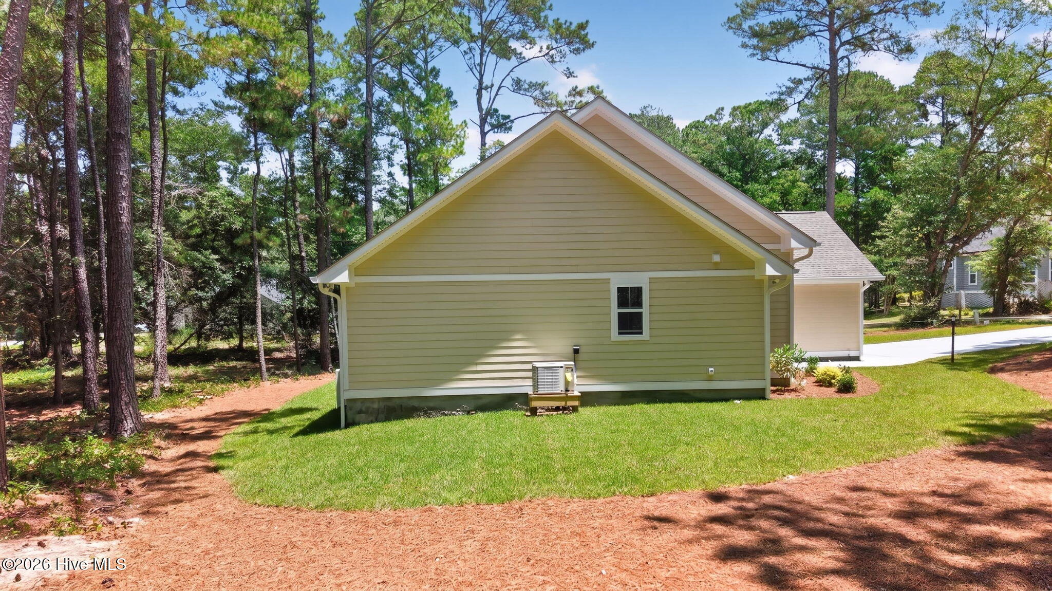main property photo 74