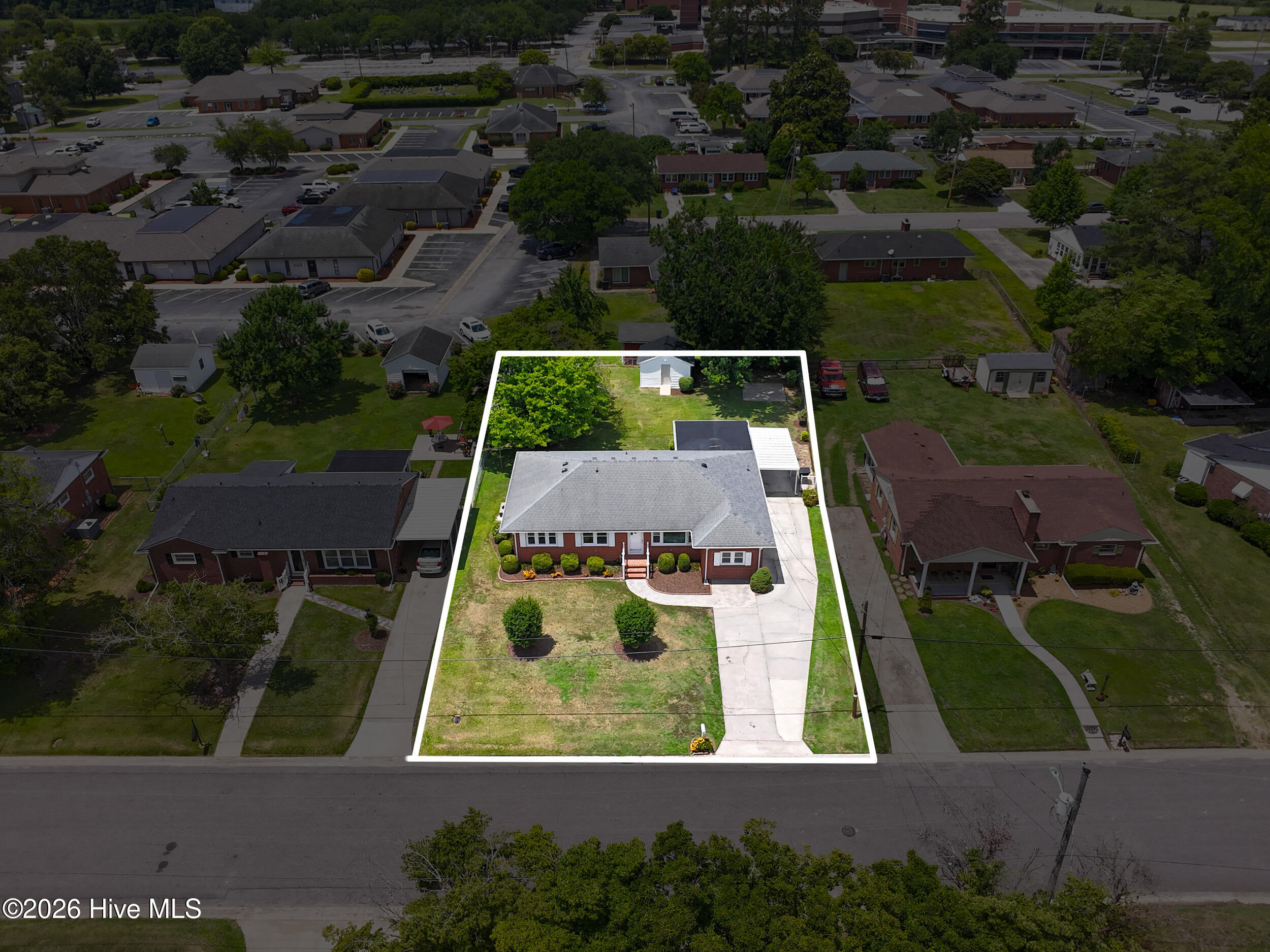 main property photo 44