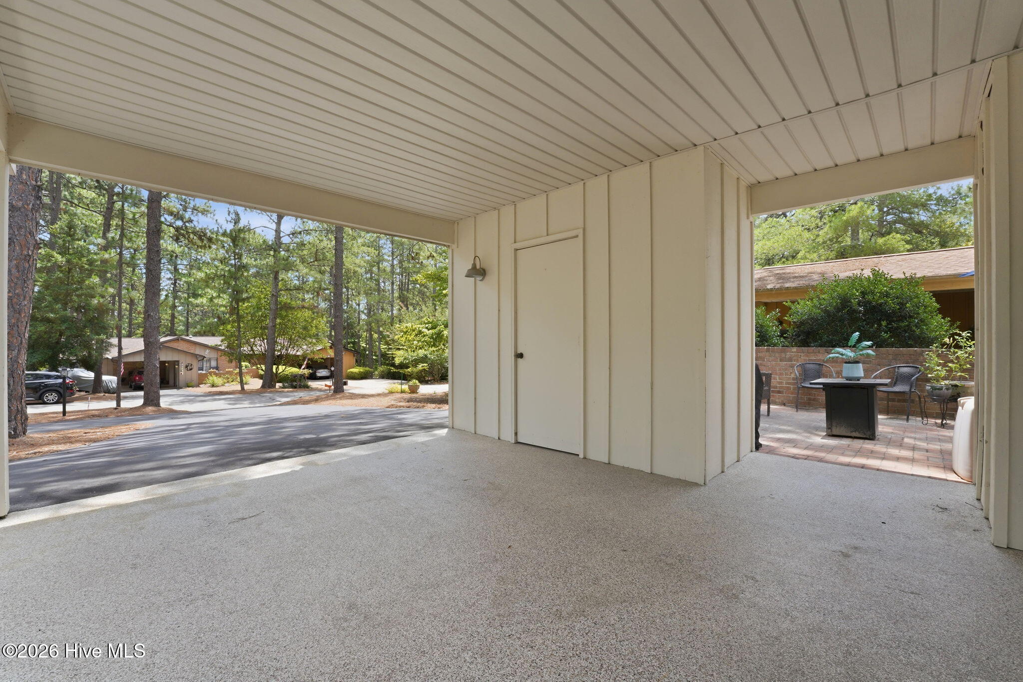 main property photo 43