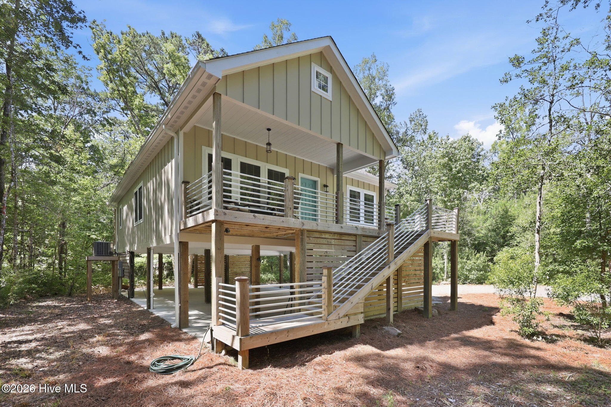main property photo 34