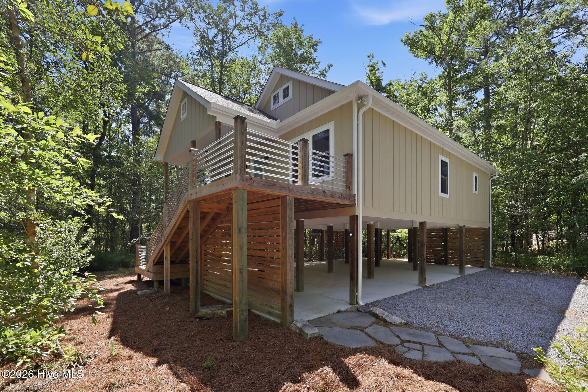 main property photo 35