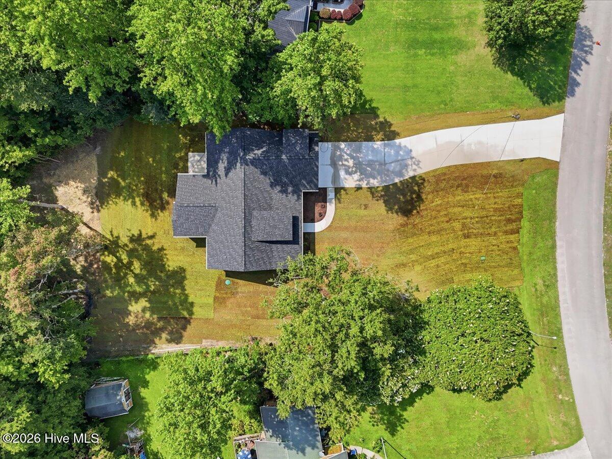 main property photo 39