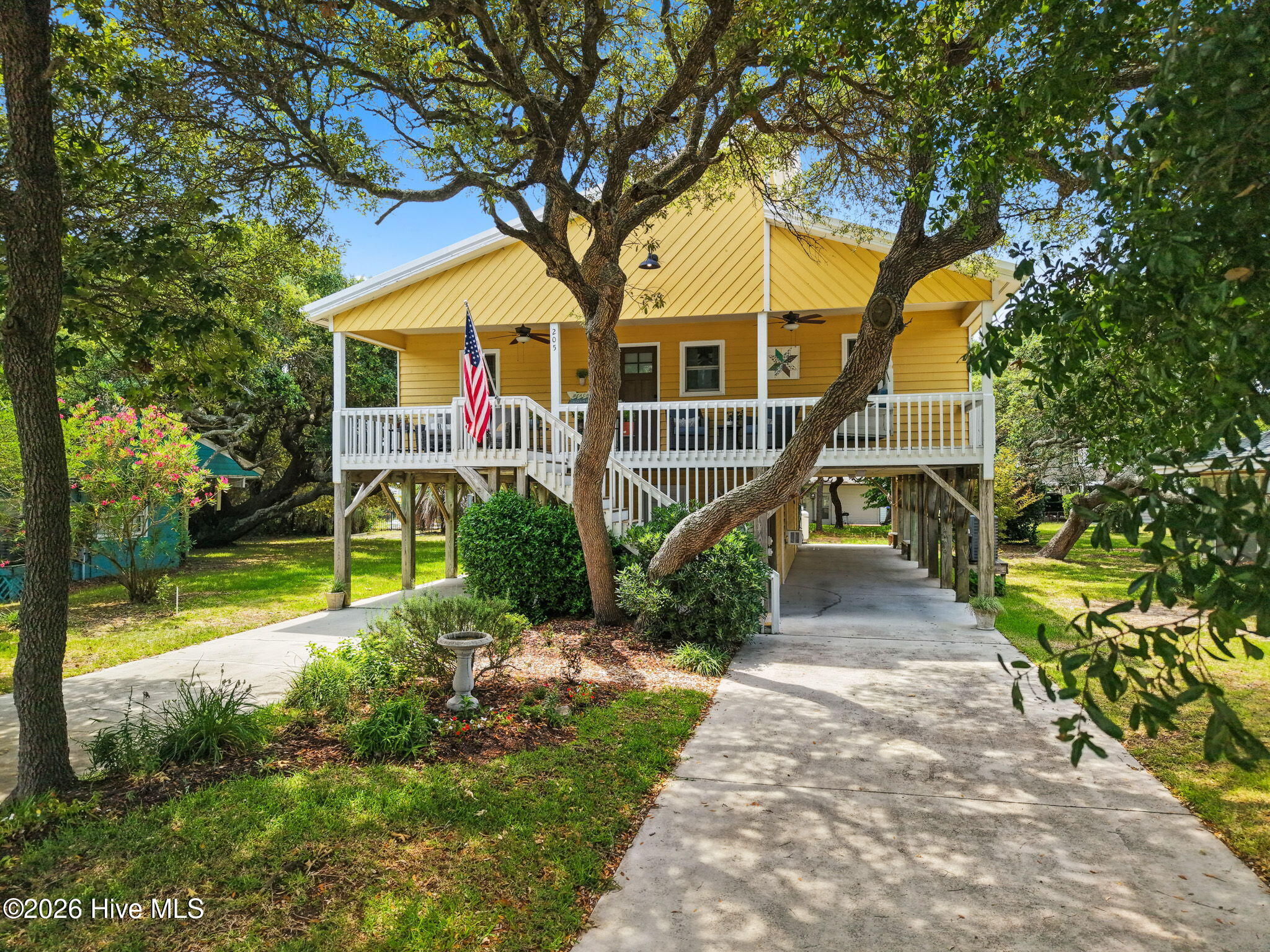 main property photo 8