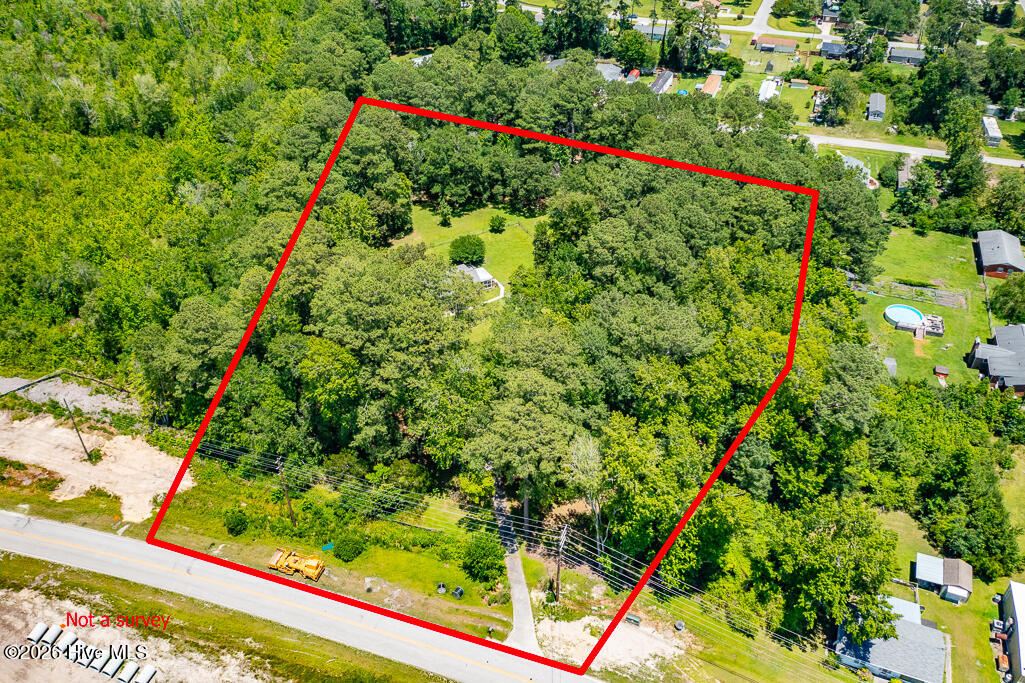 main property photo 28