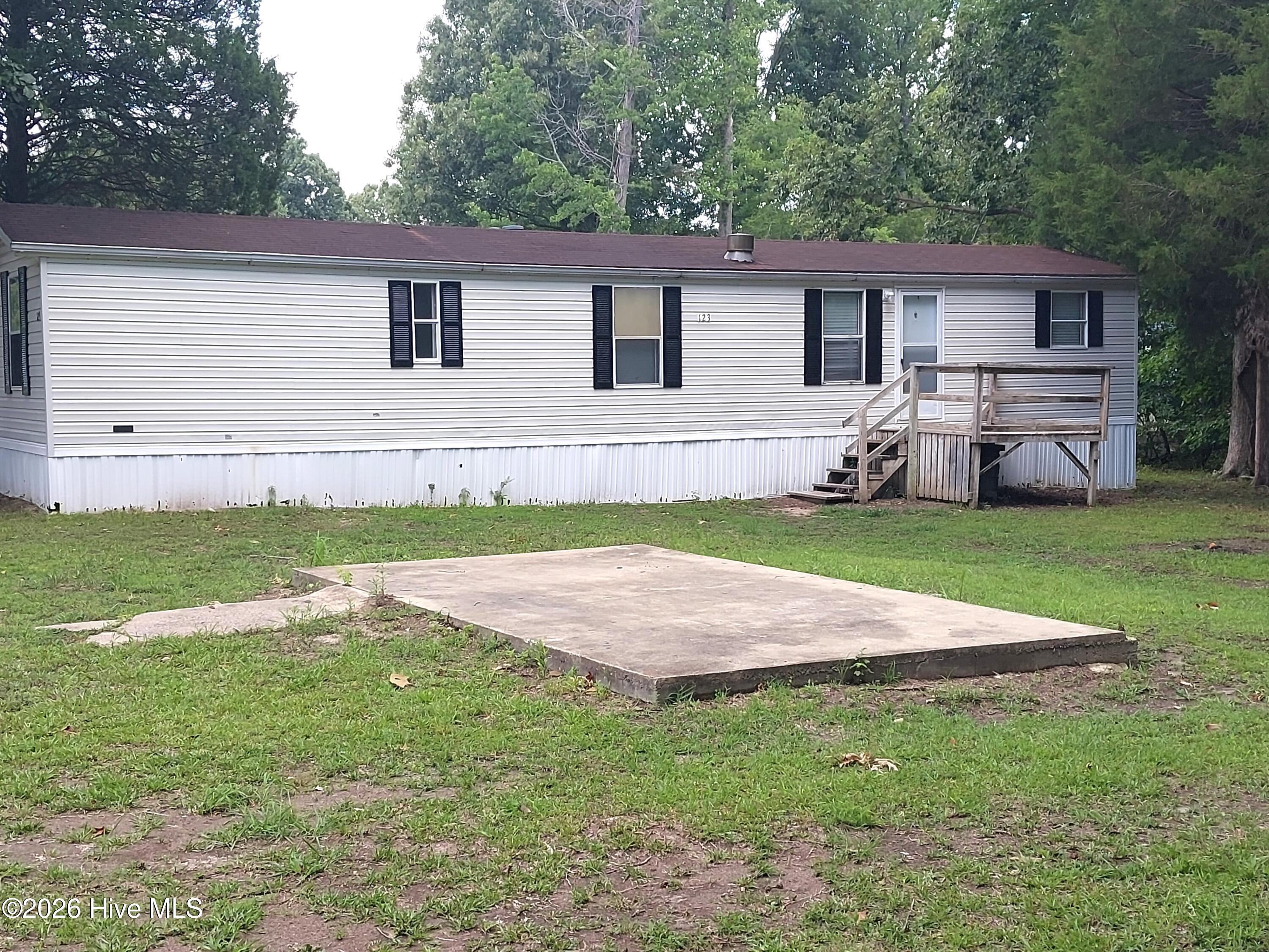 main property photo 26