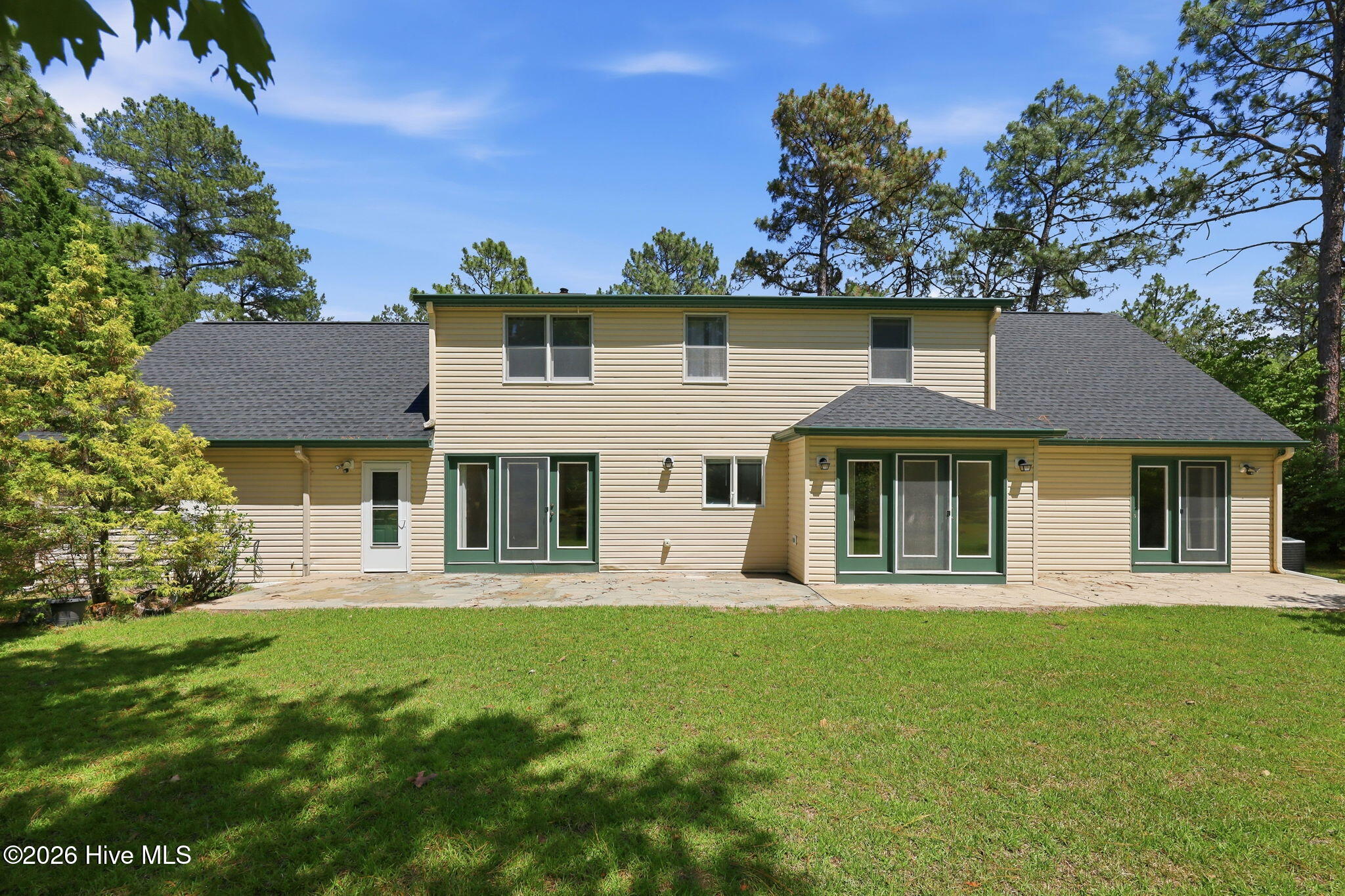 main property photo 41