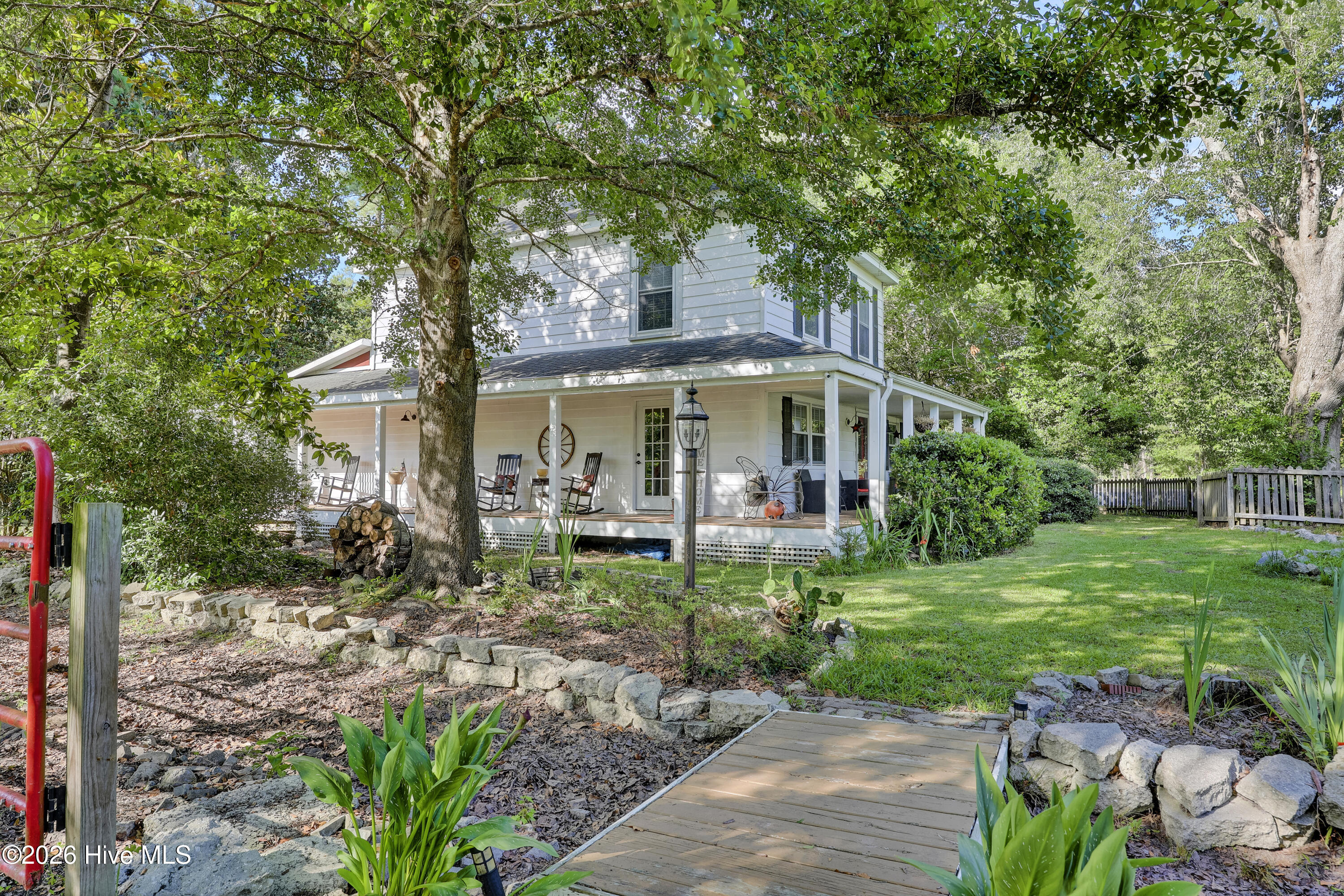 main property photo 32