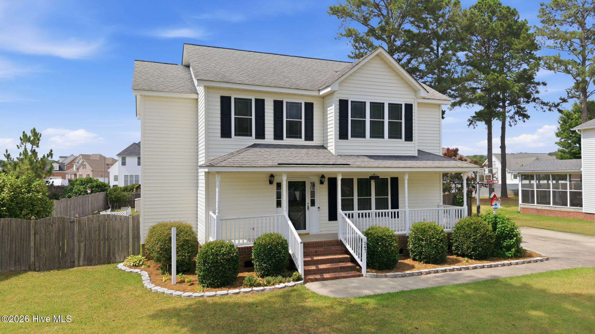 main property photo 12