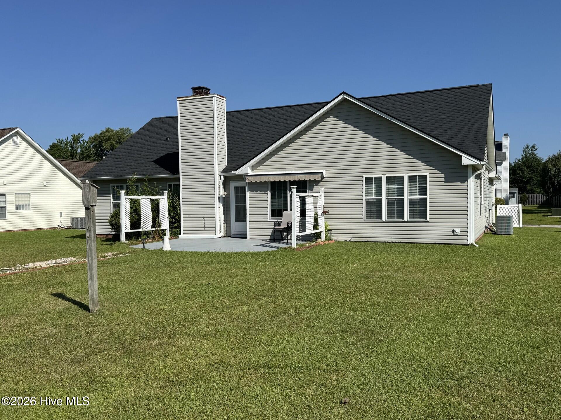 main property photo 3