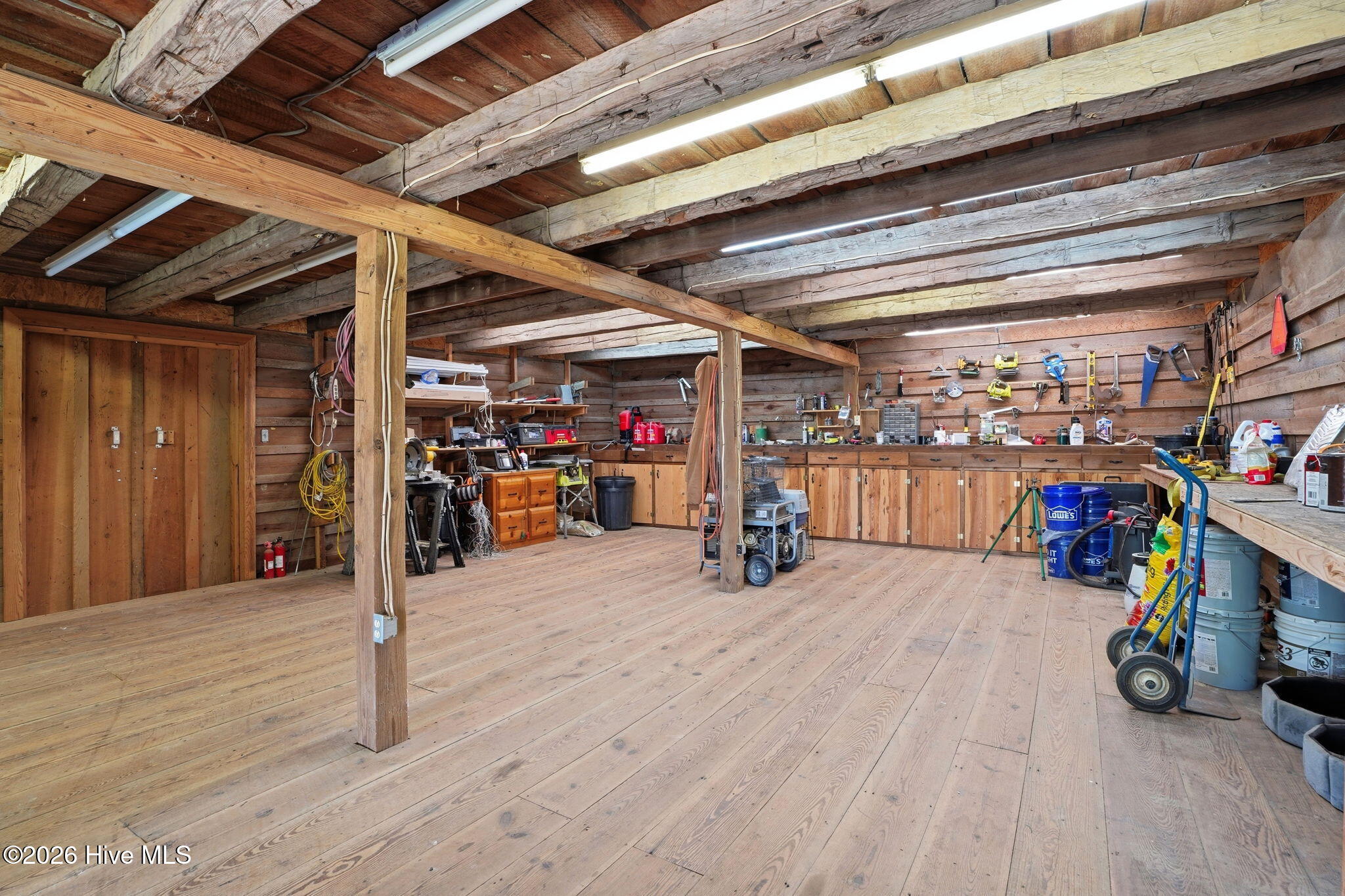 main property photo 56