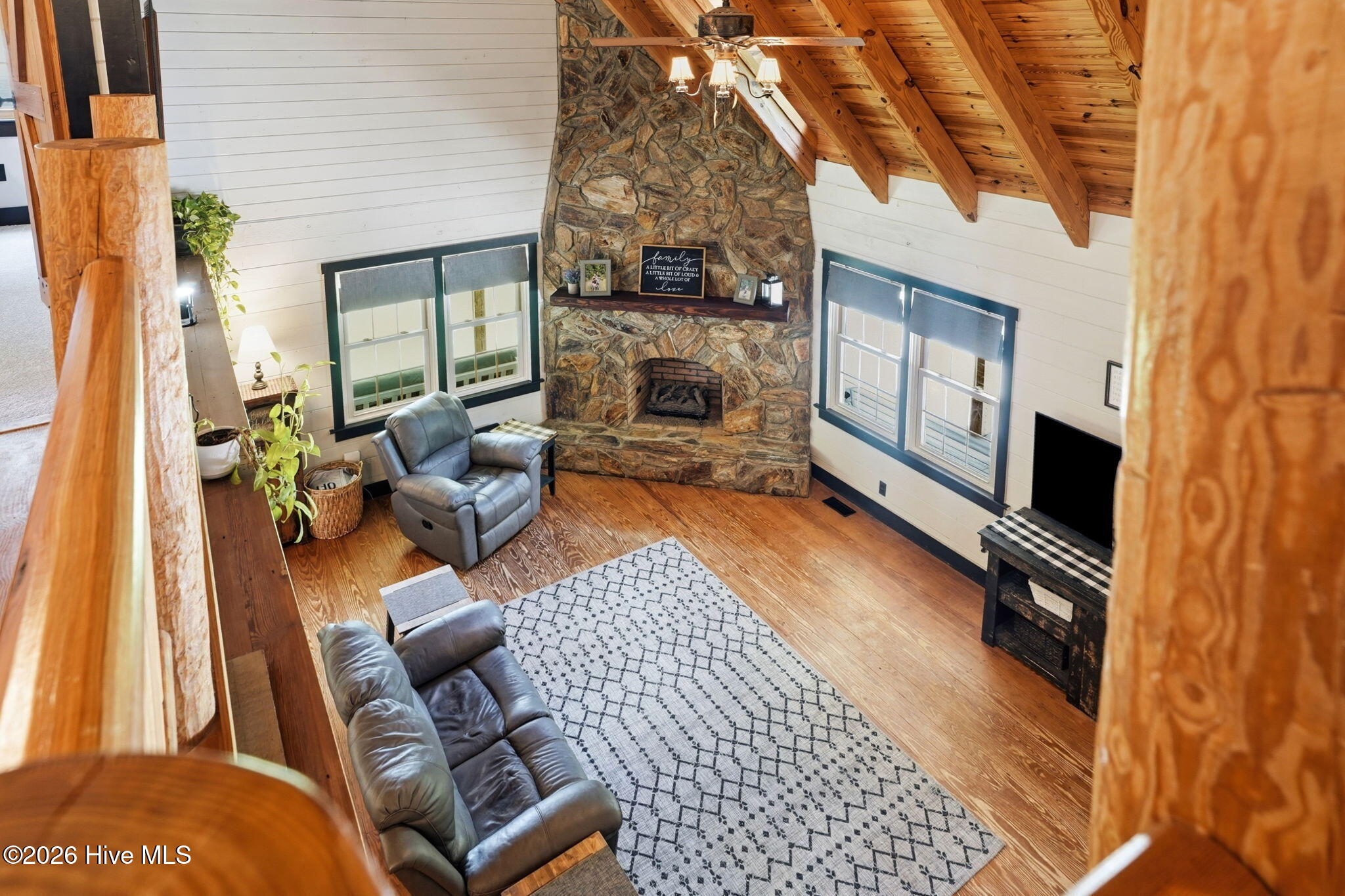 main property photo 59