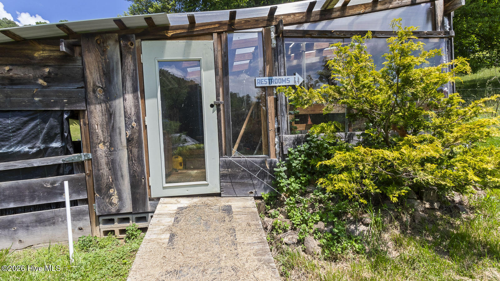 main property photo 93