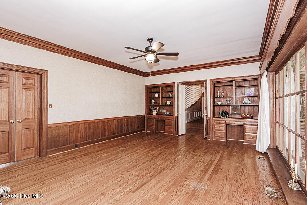 main property photo 50