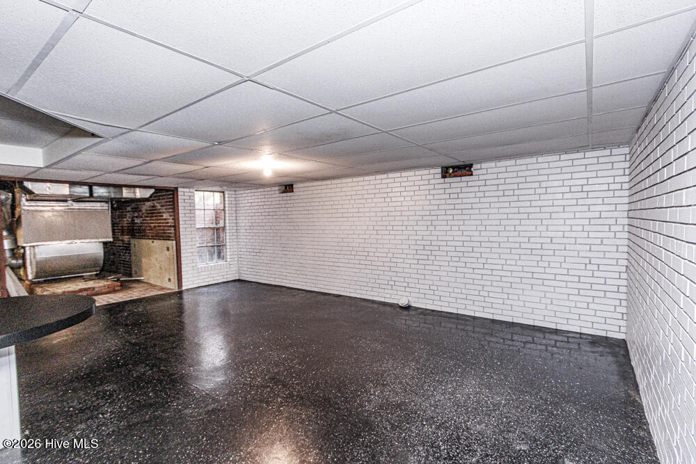 main property photo 81