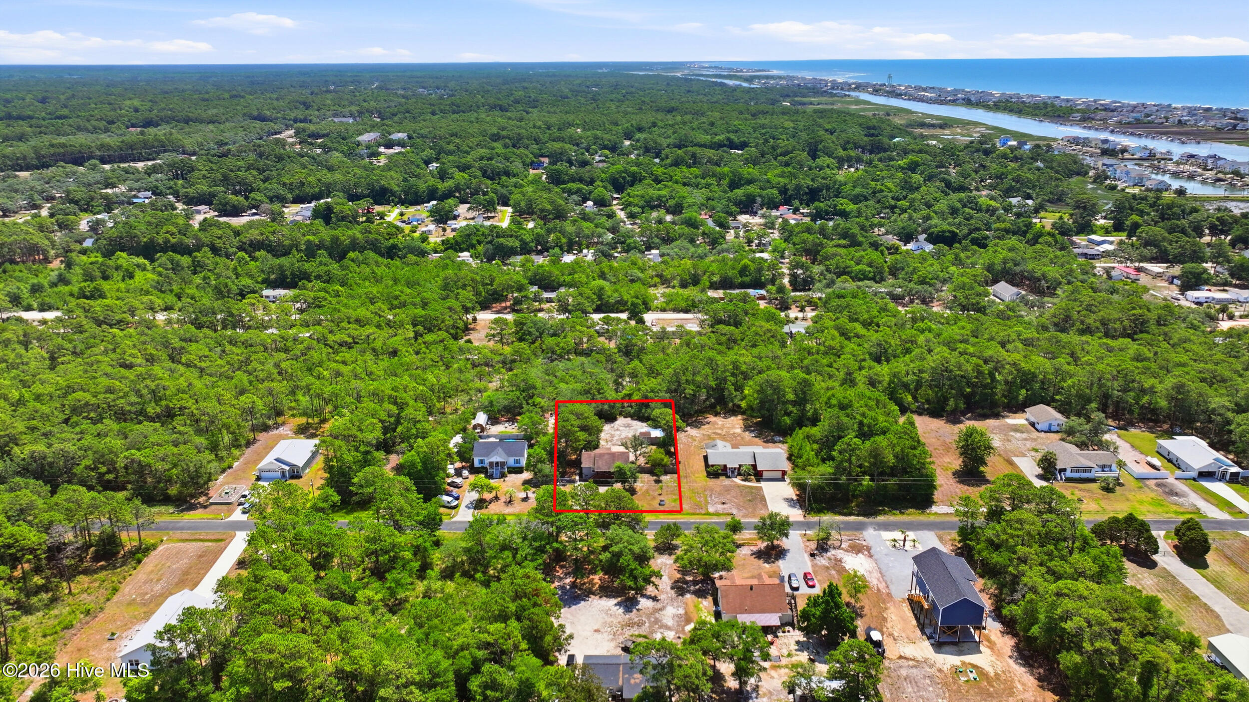 main property photo 33