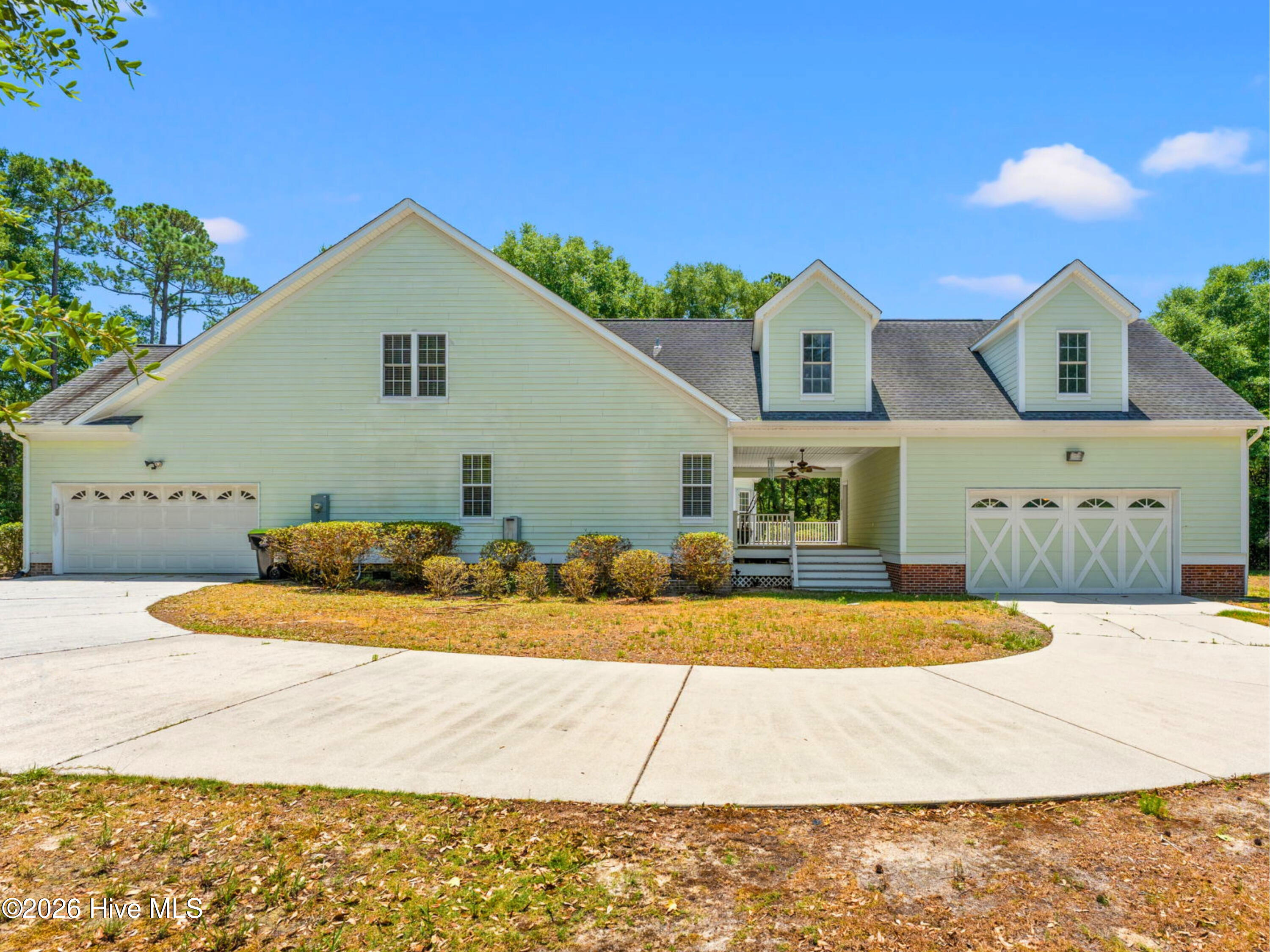 main property photo 32